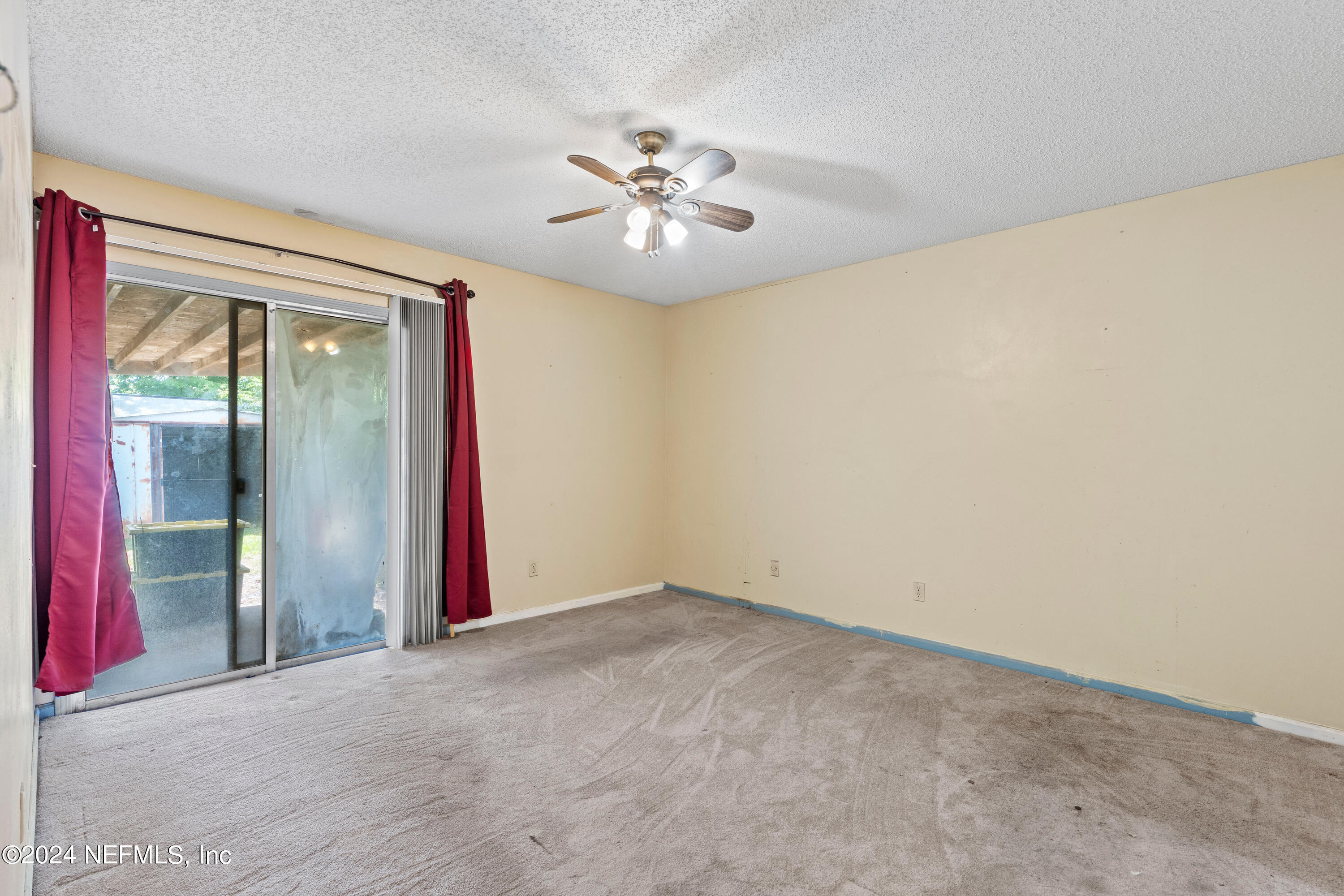 2751 SANDUSKY Avenue W