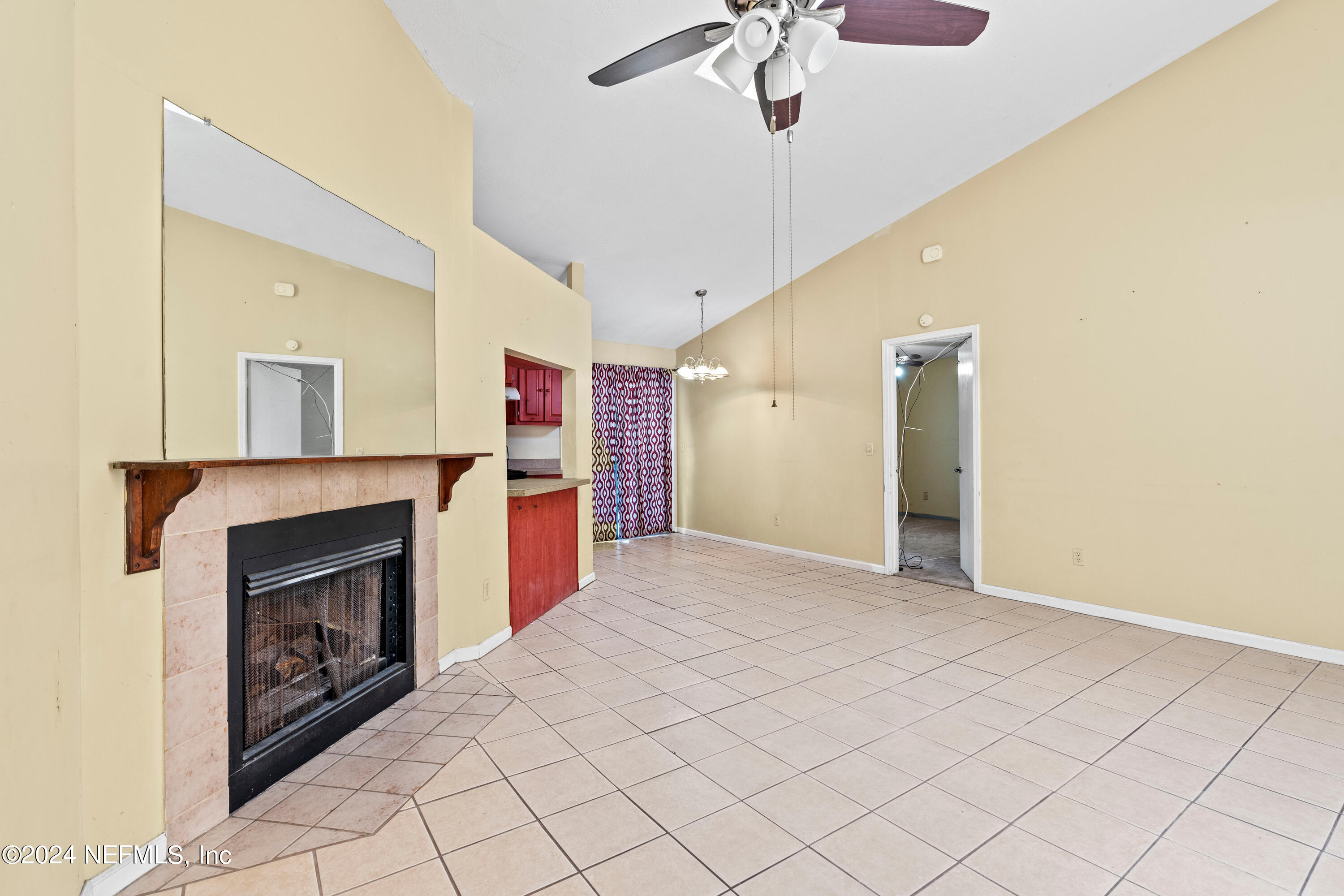 2751 SANDUSKY Avenue W