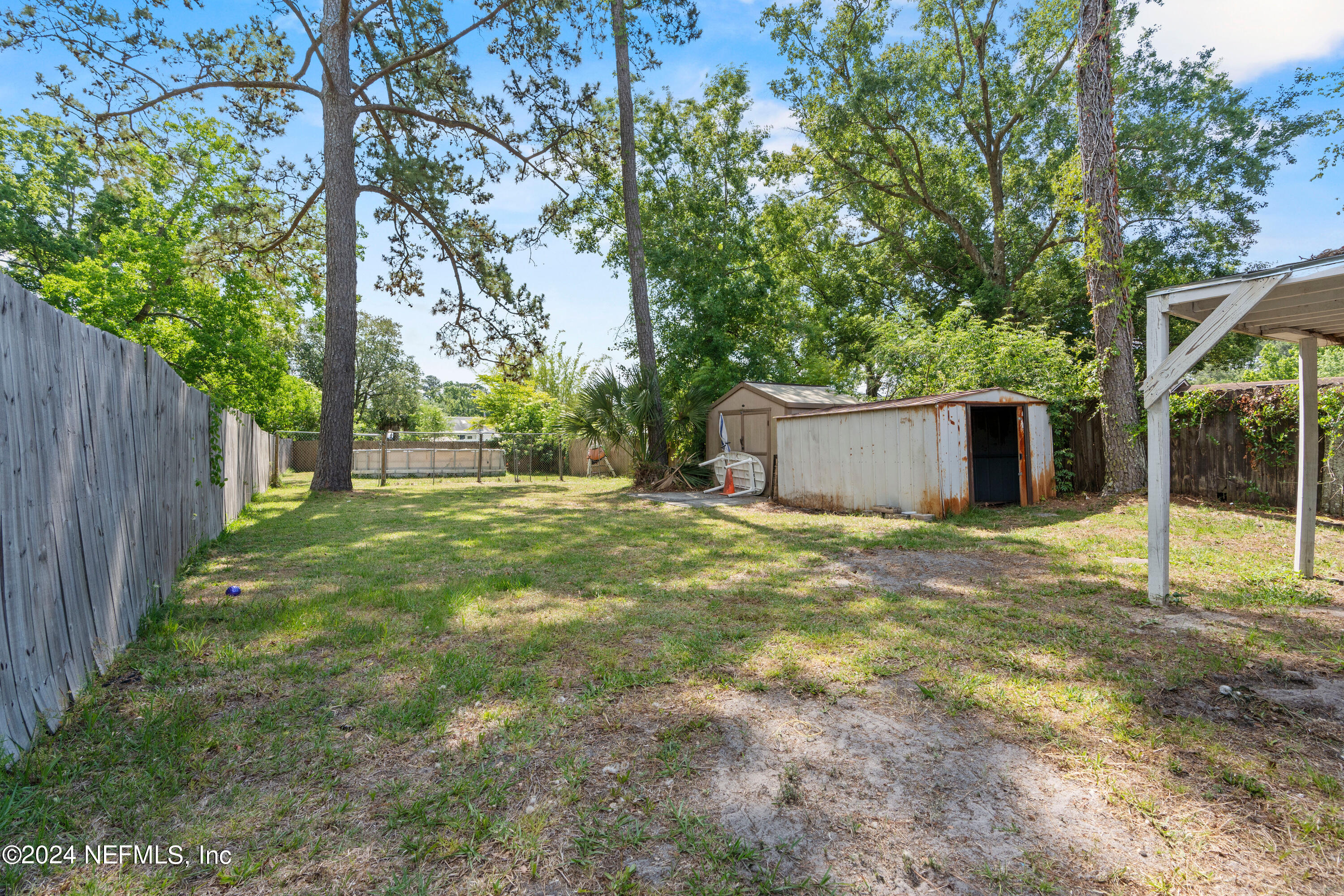 2751 SANDUSKY Avenue W