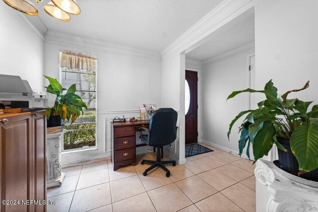 2785 WINCHESTER Avenue