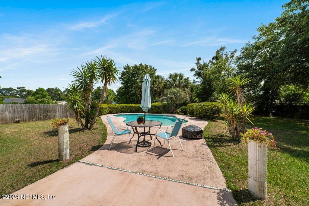 2785 WINCHESTER Avenue