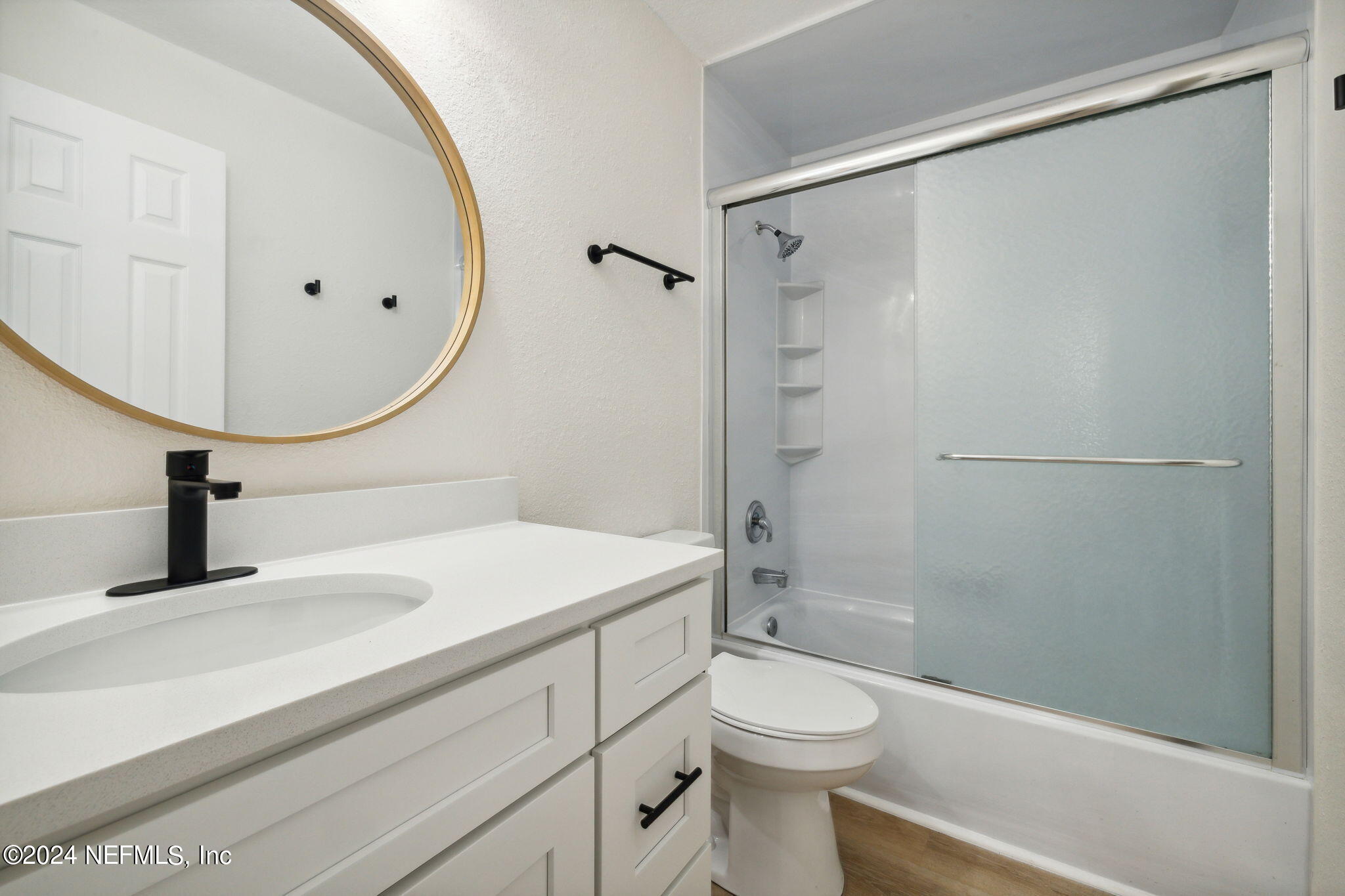 2636 SUNNYSIDE Drive, 2636