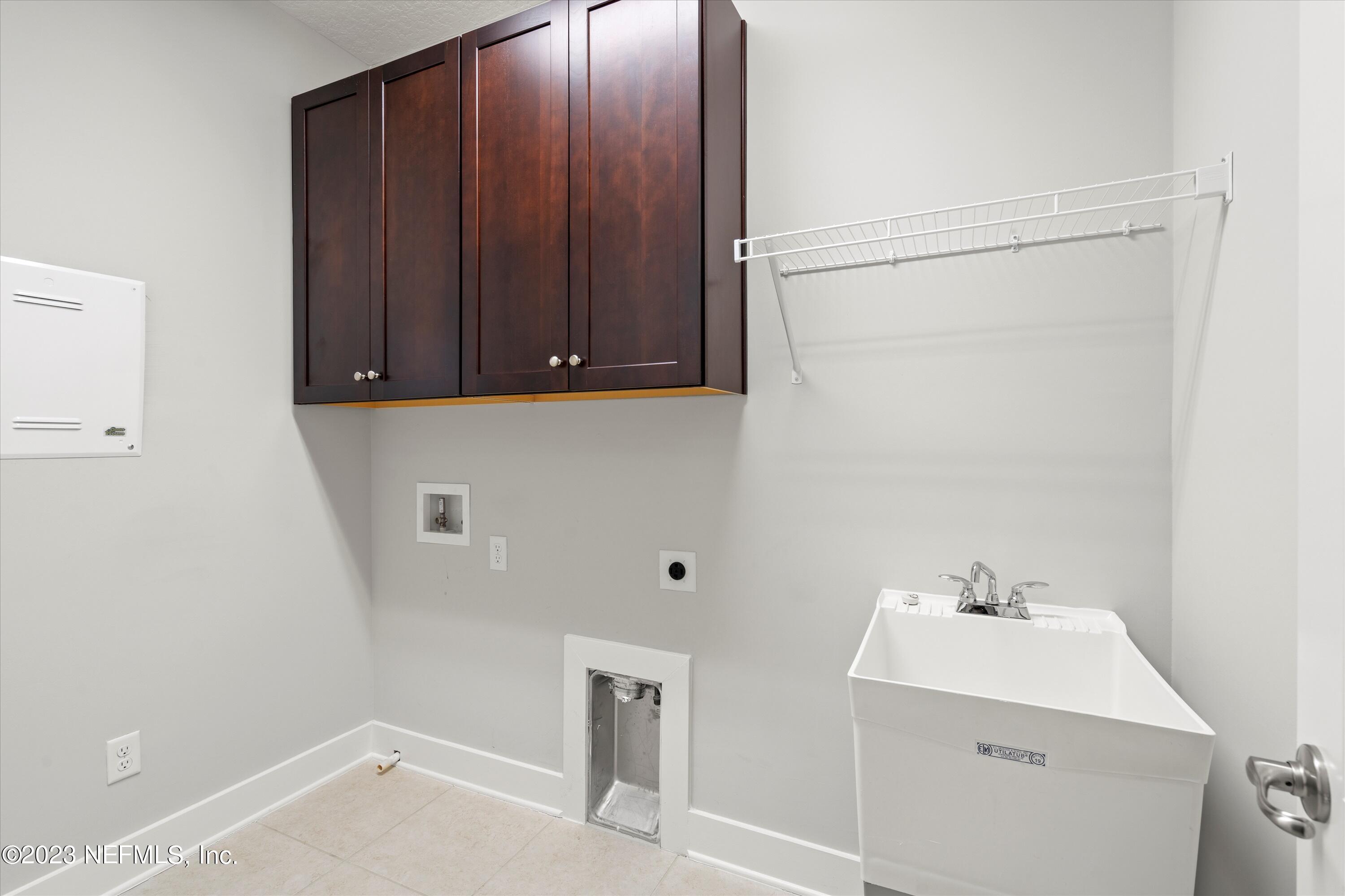 21 PINE BLOSSOM Trail