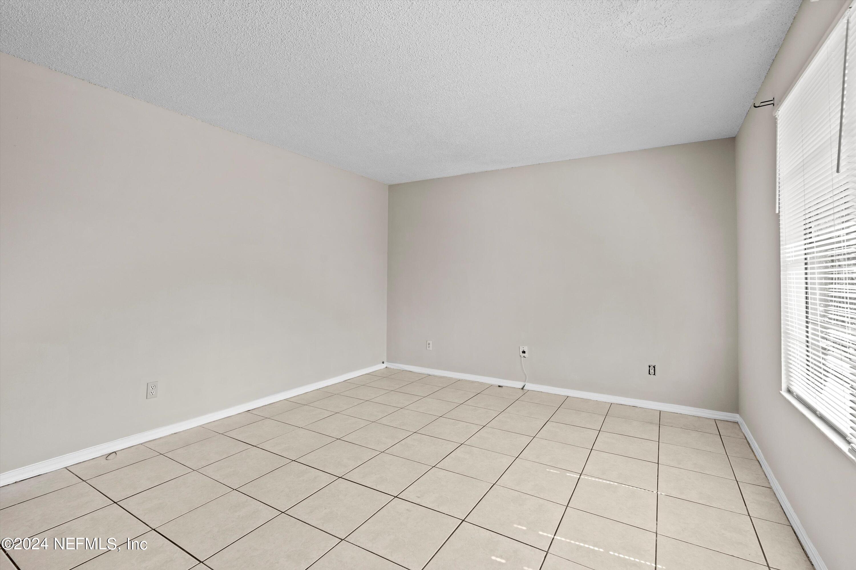 459 BENTWOOD Lane, D