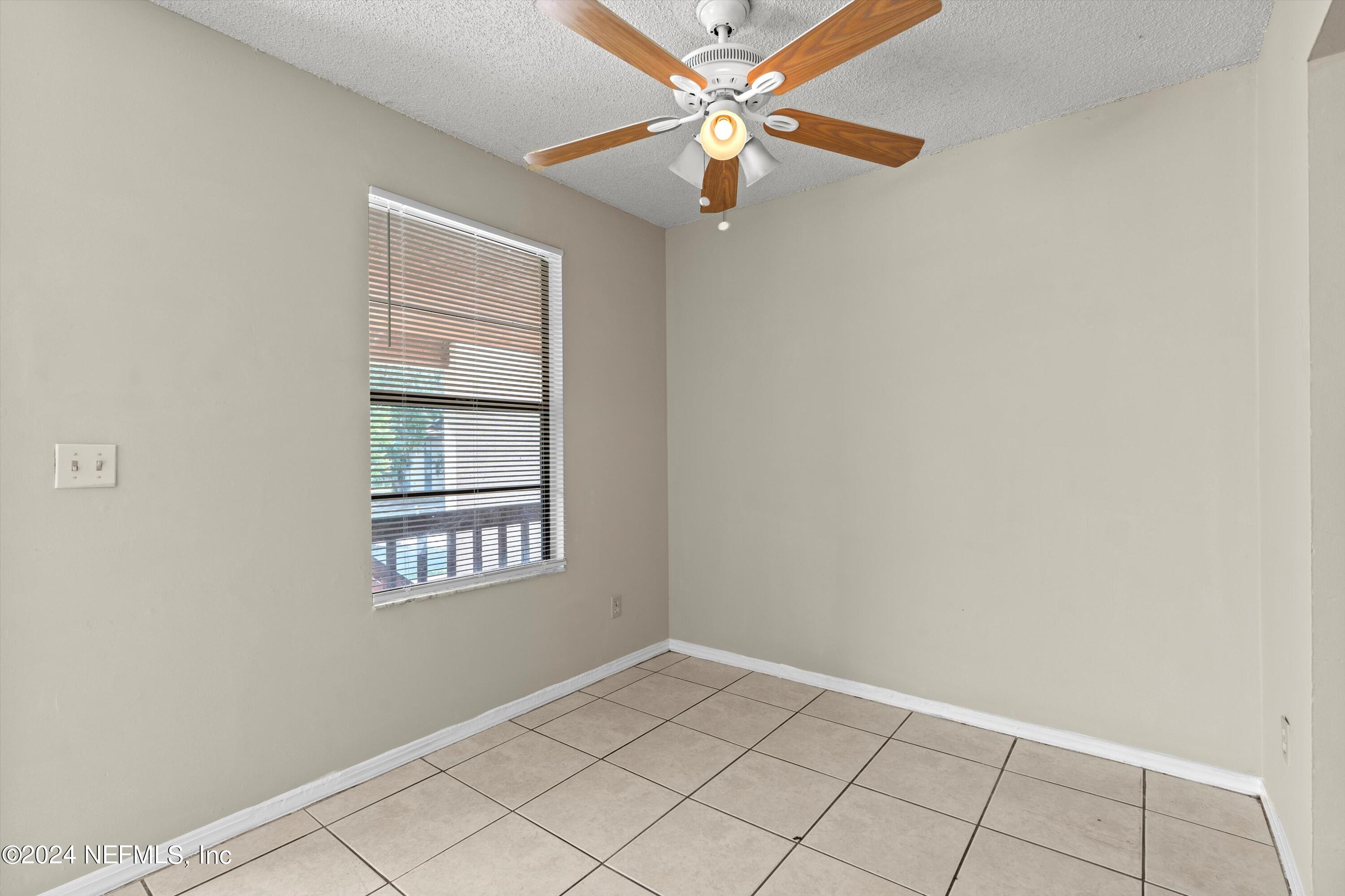 459 BENTWOOD Lane, D