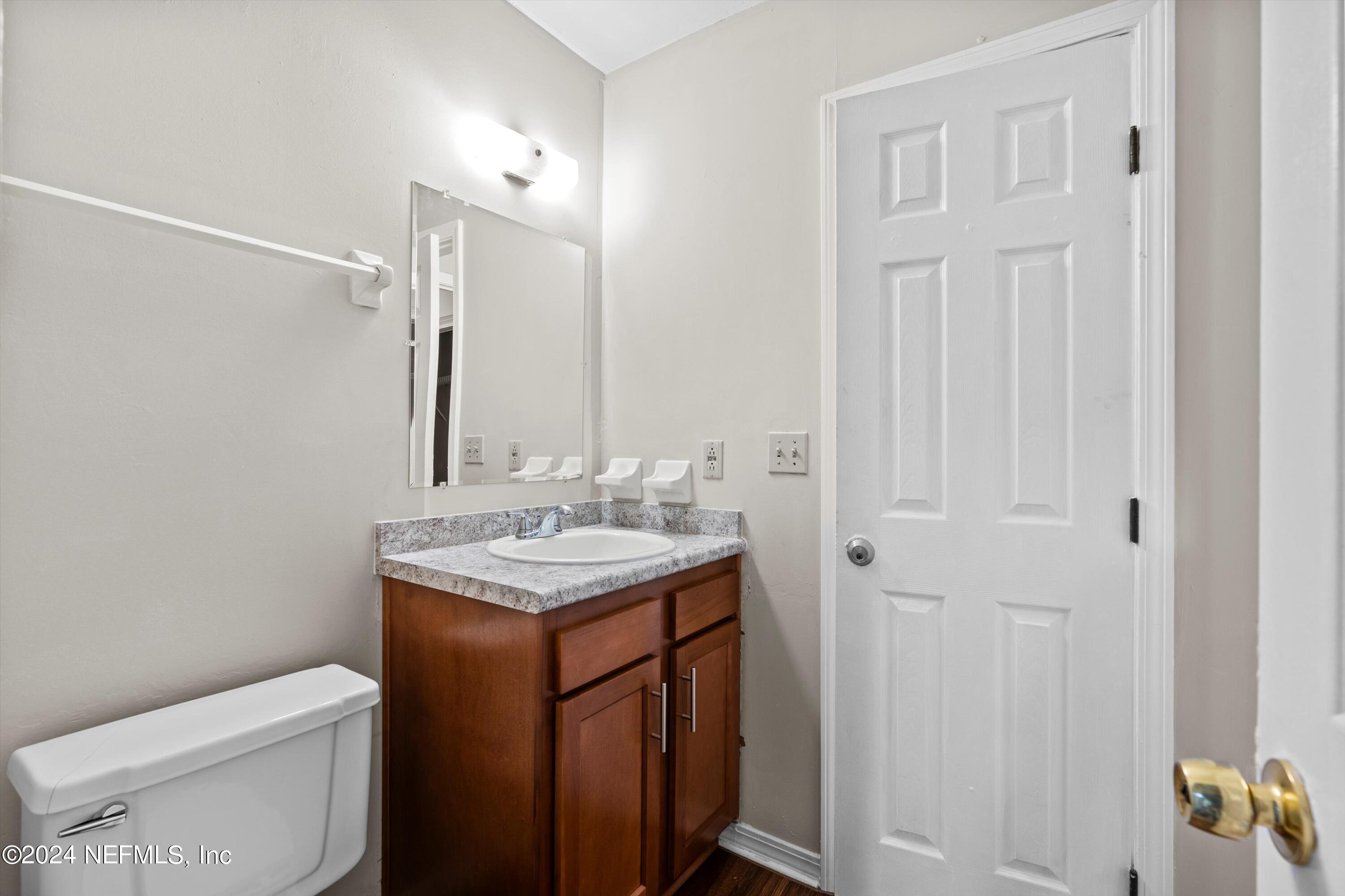 459 BENTWOOD Lane, D