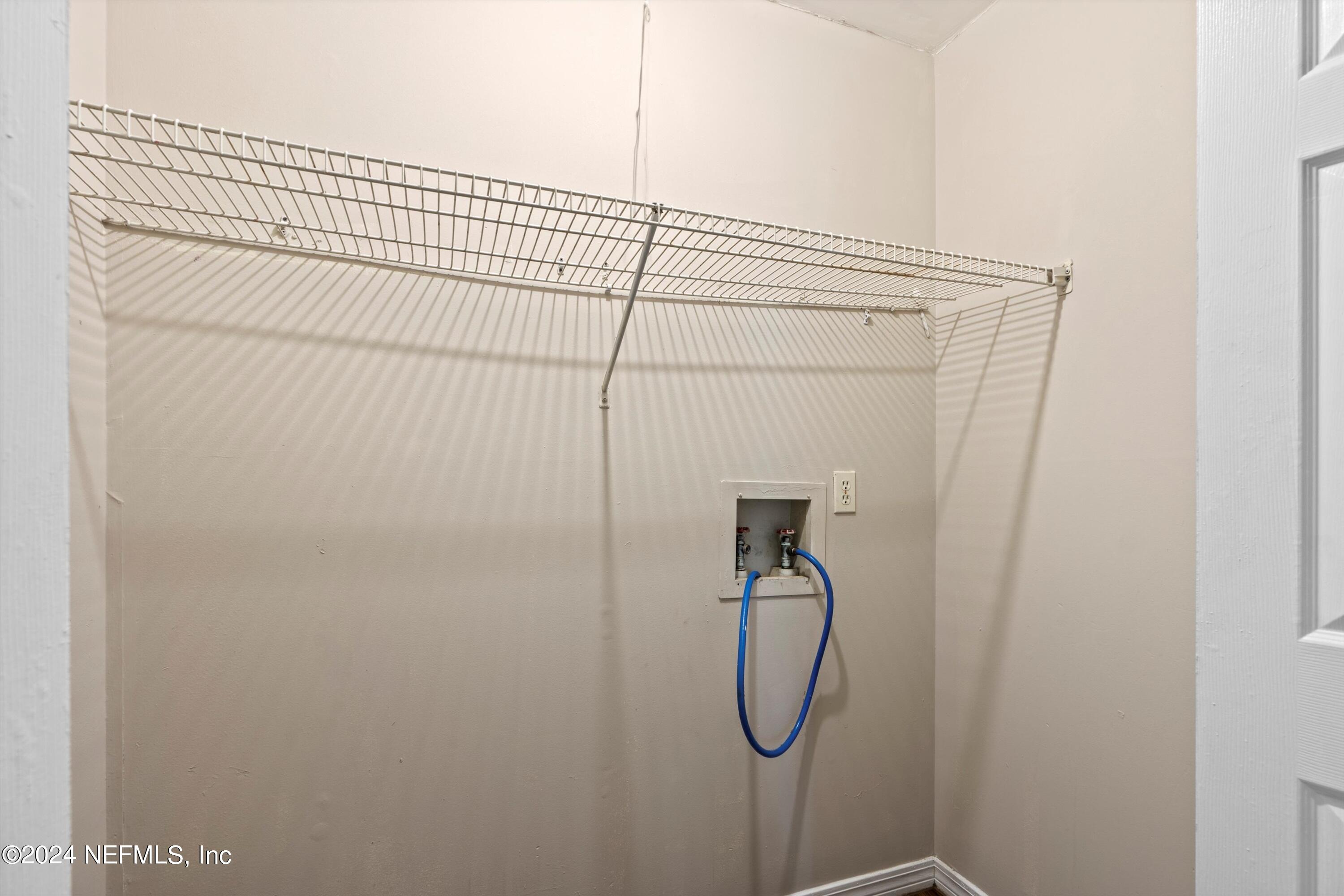 459 BENTWOOD Lane, D