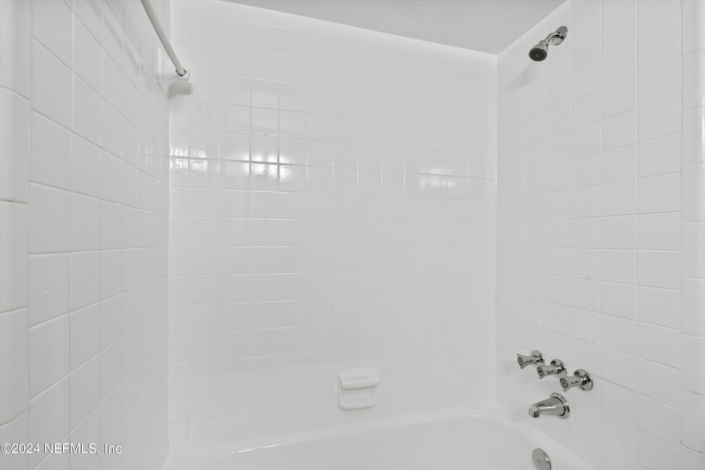 459 BENTWOOD Lane, D