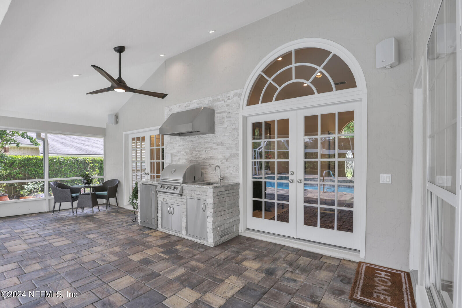 1831 PLANTATION OAKS Drive