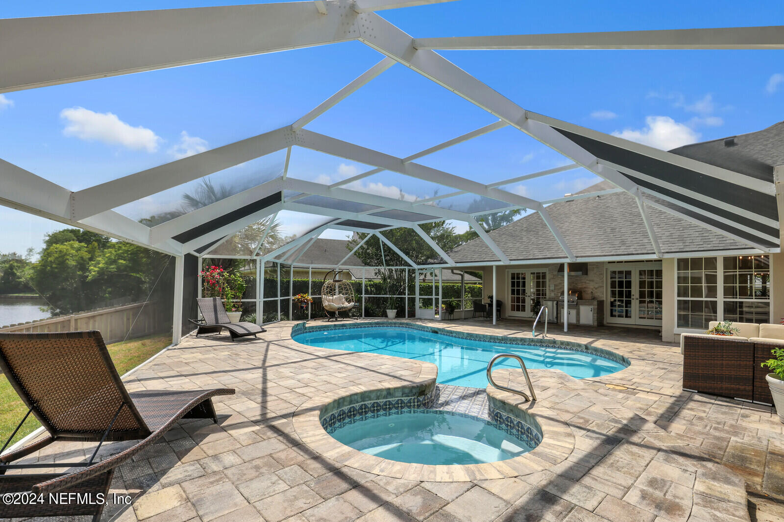 1831 PLANTATION OAKS Drive