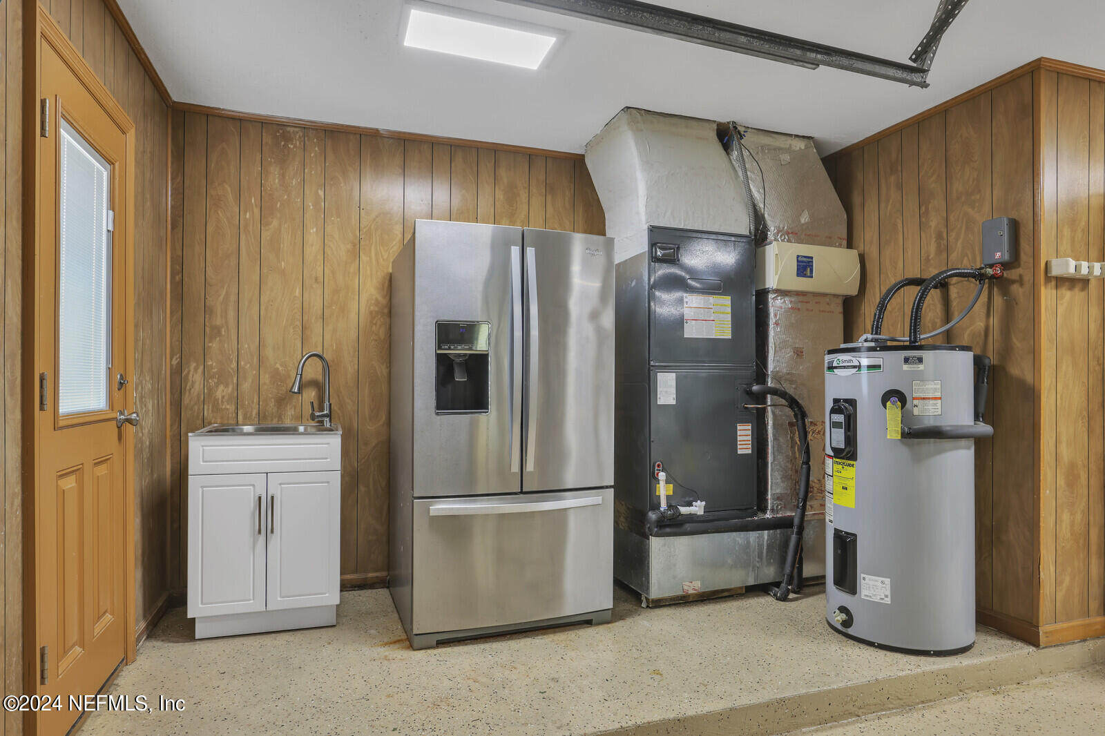 1831 PLANTATION OAKS Drive