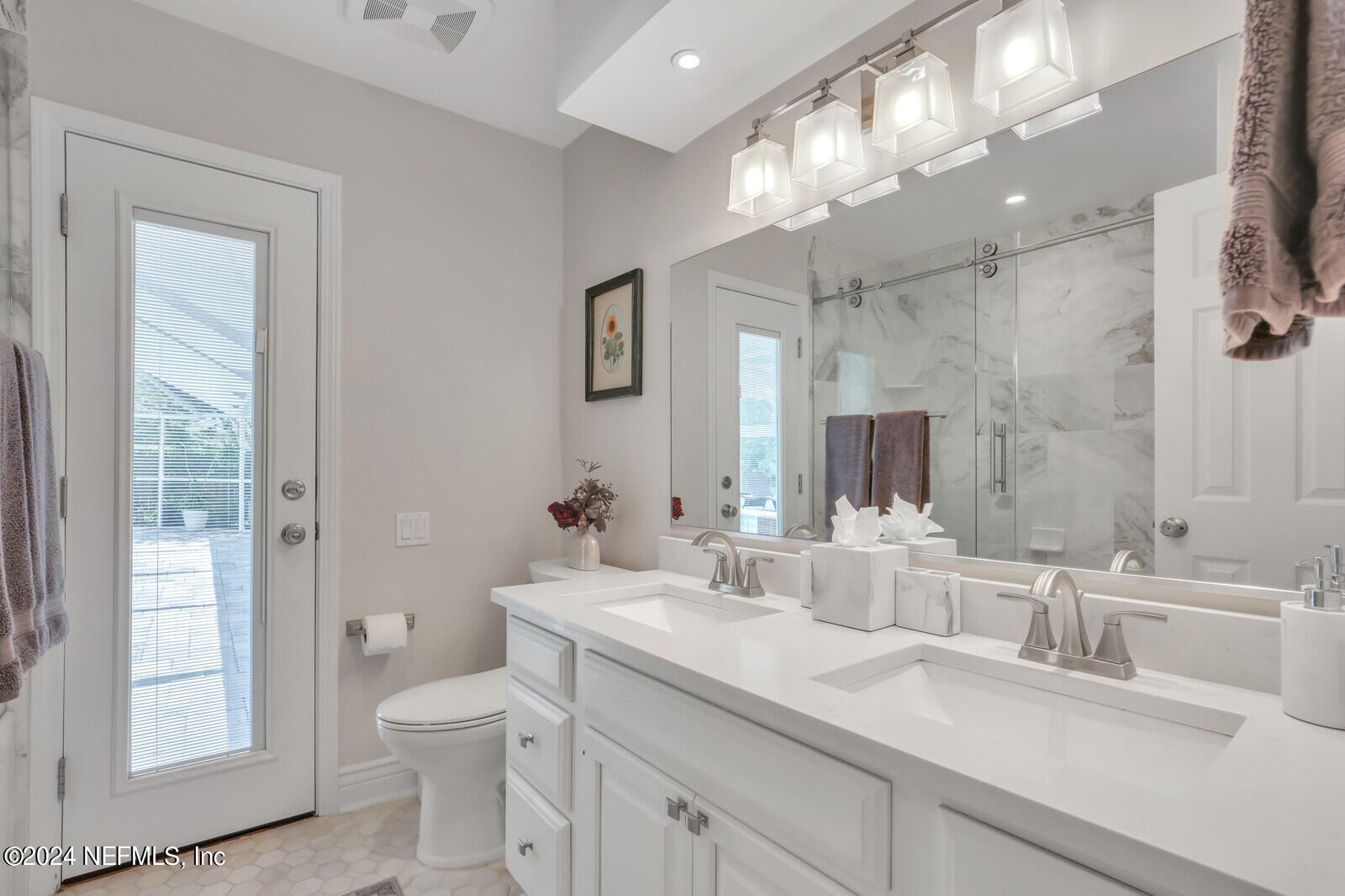 1831 PLANTATION OAKS Drive