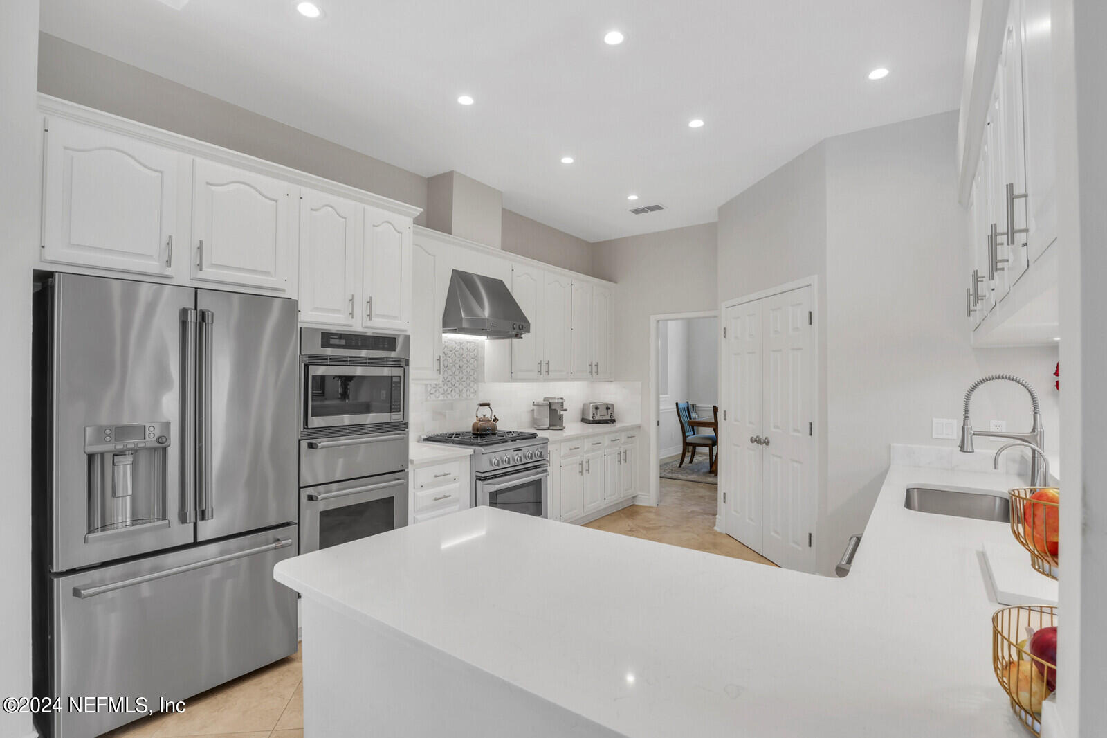 1831 PLANTATION OAKS Drive