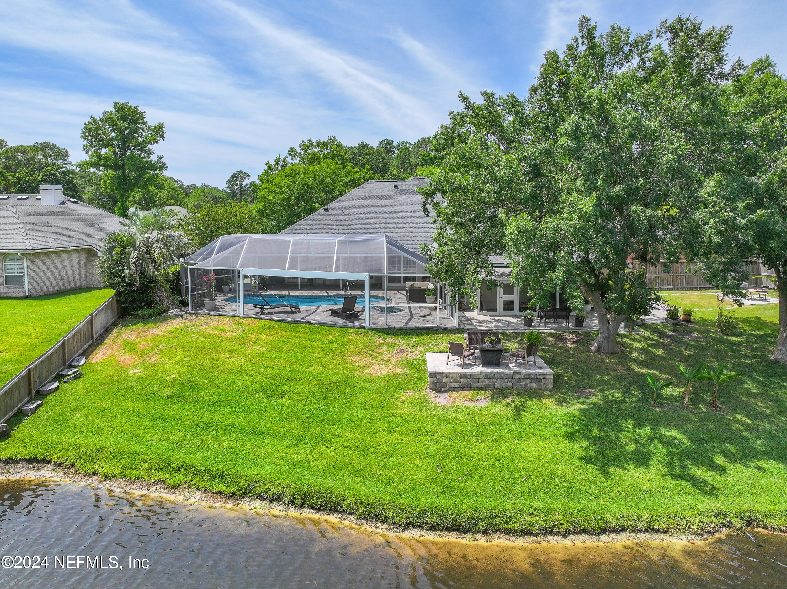 1831 PLANTATION OAKS Drive