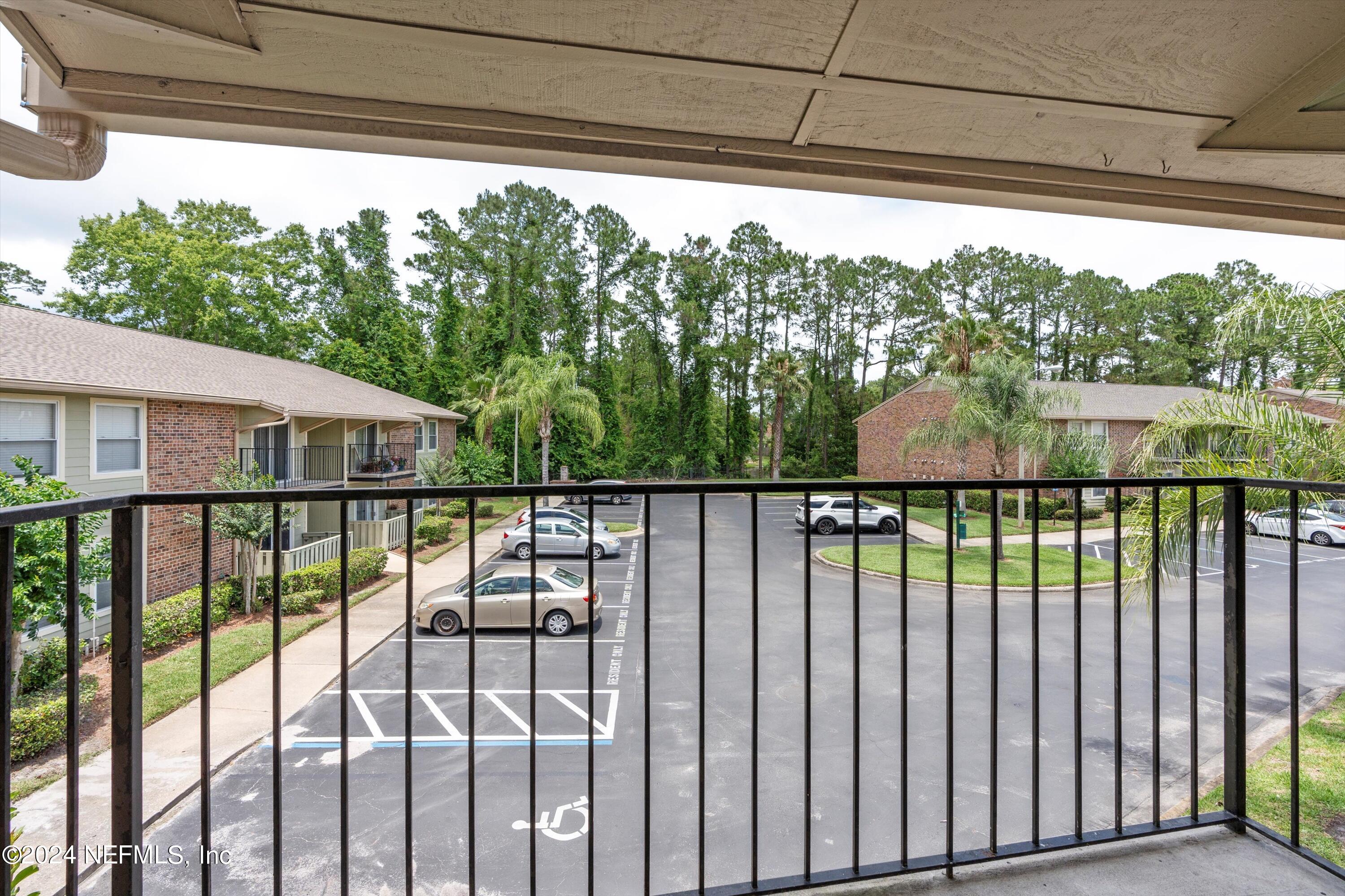 3737 LORETTO Road, 113