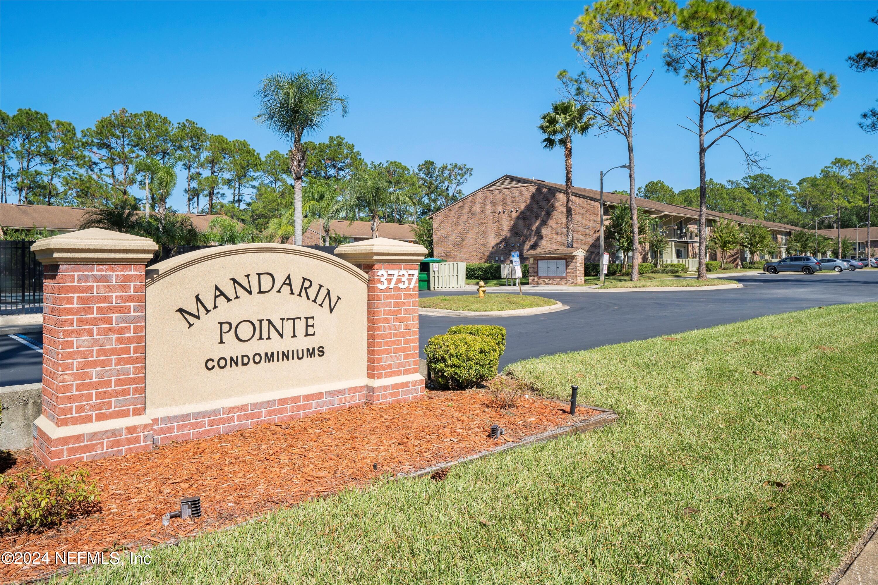 3737 LORETTO Road, 113