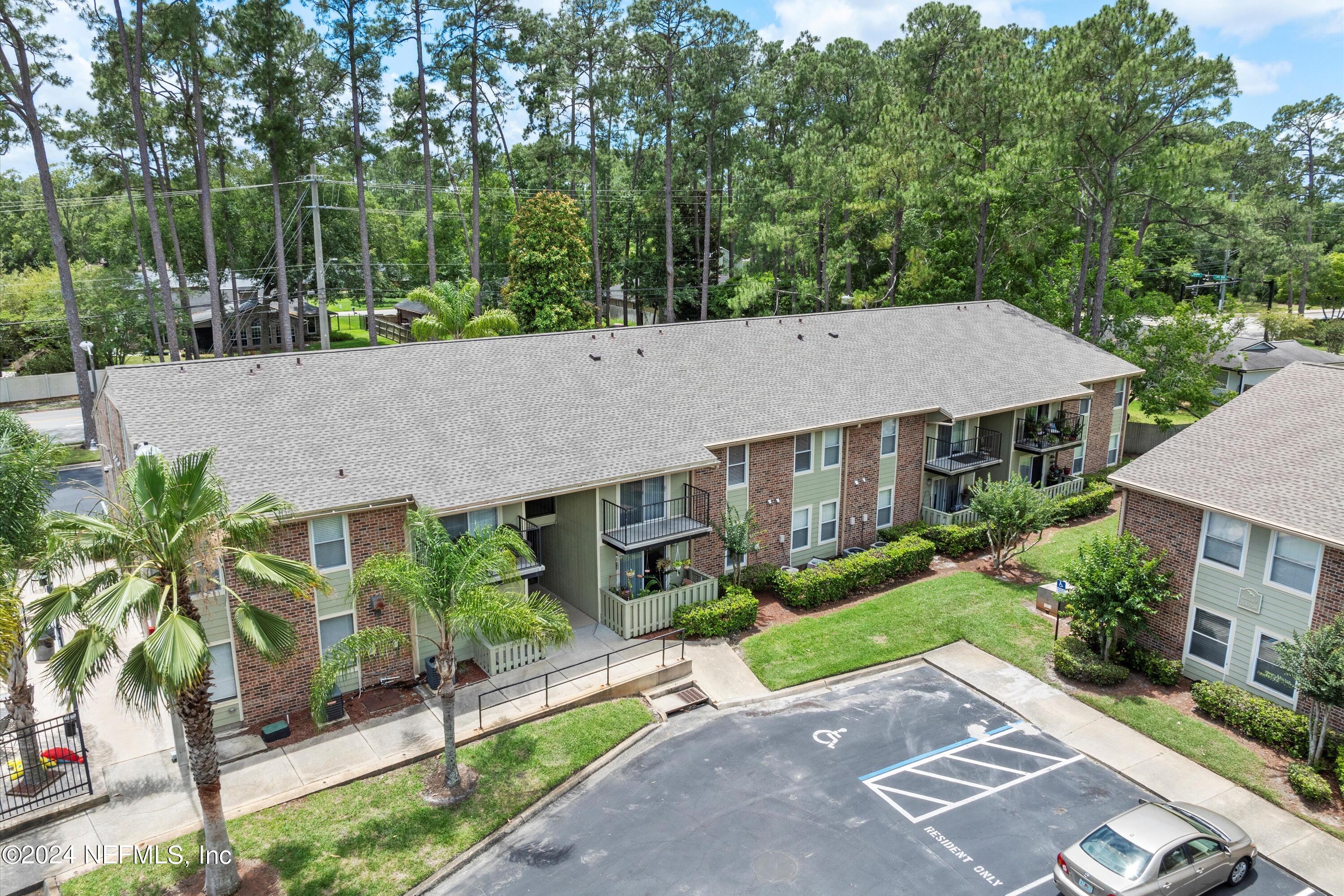 3737 LORETTO Road, 113