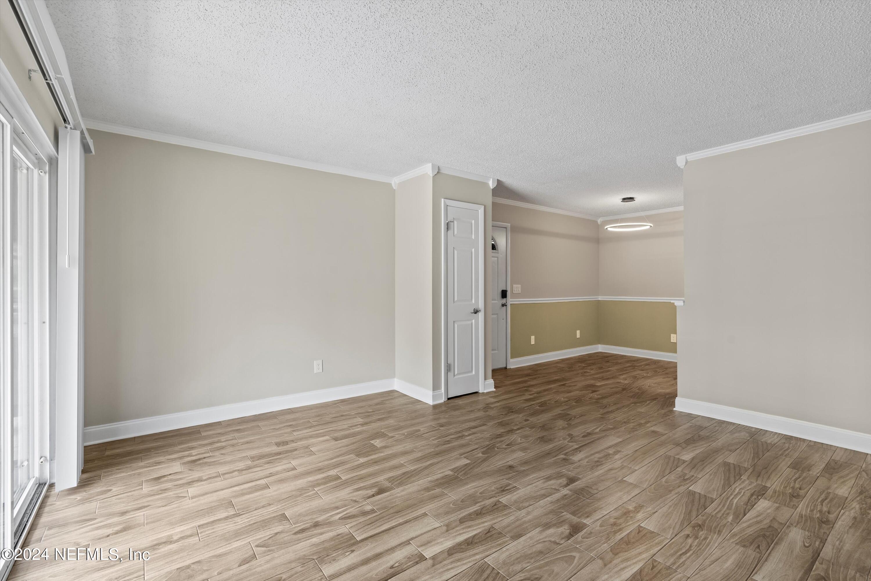 3737 LORETTO Road, 113