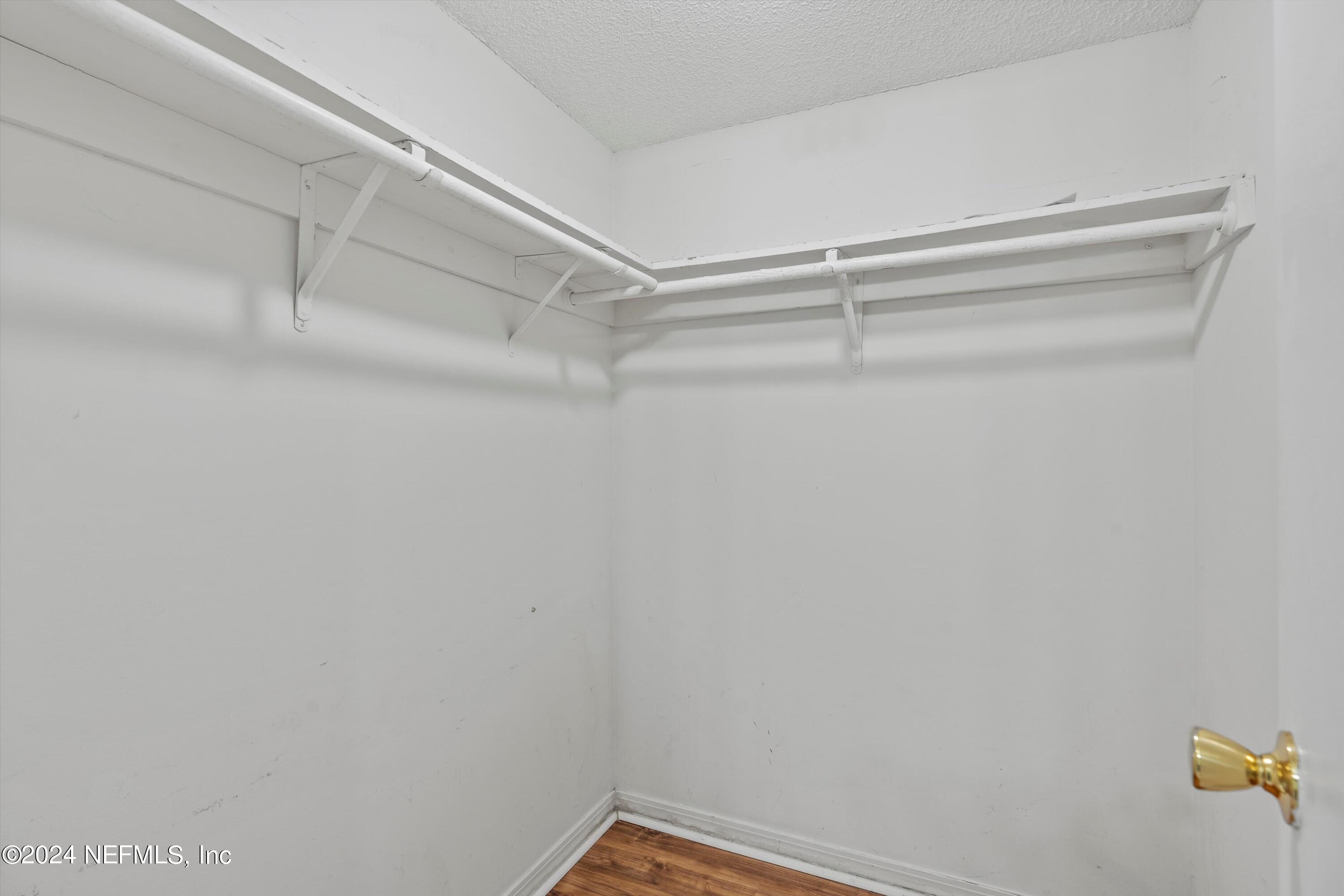 10200 BELLE RIVE Boulevard, 137