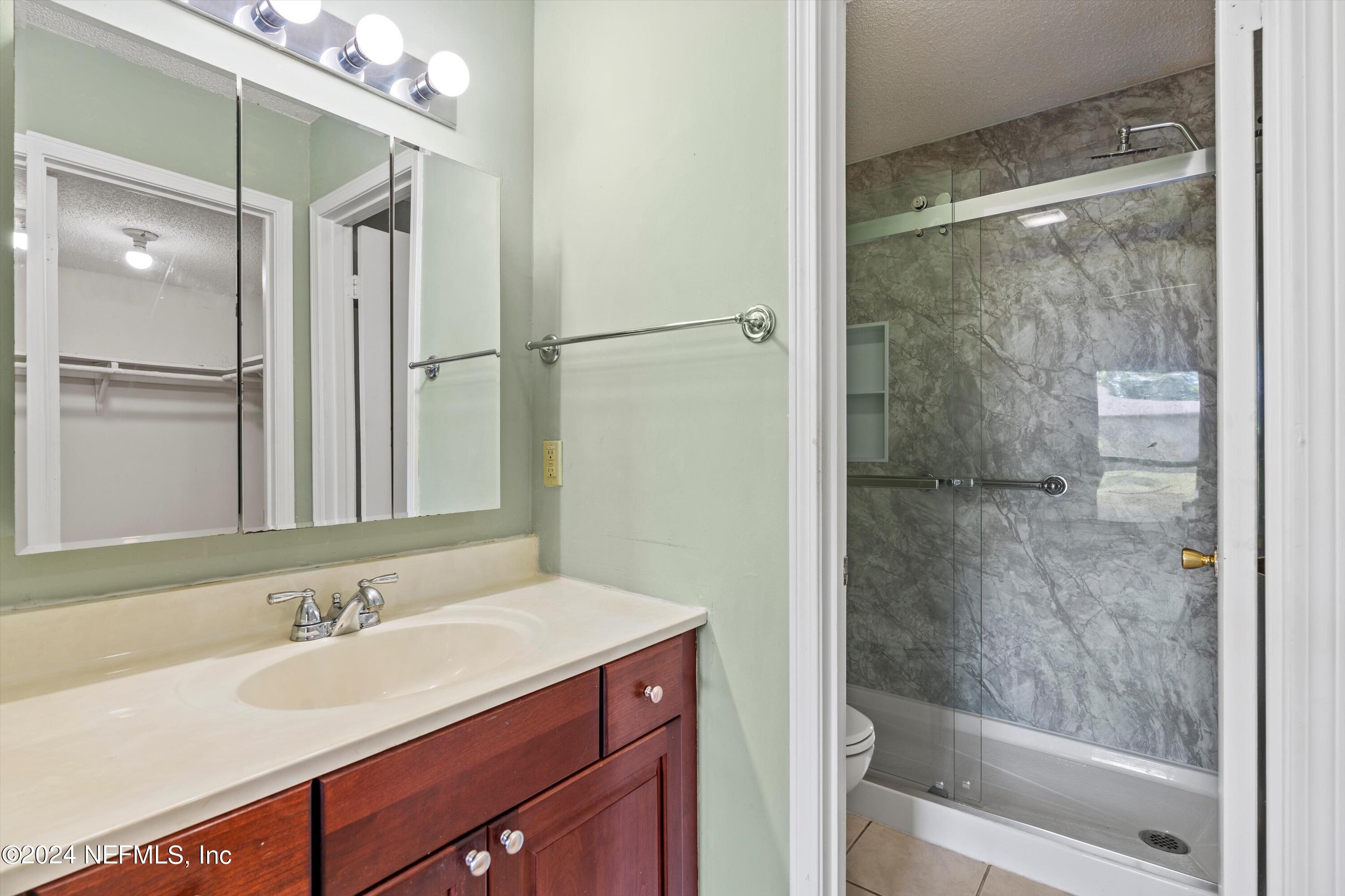 10200 BELLE RIVE Boulevard, 137