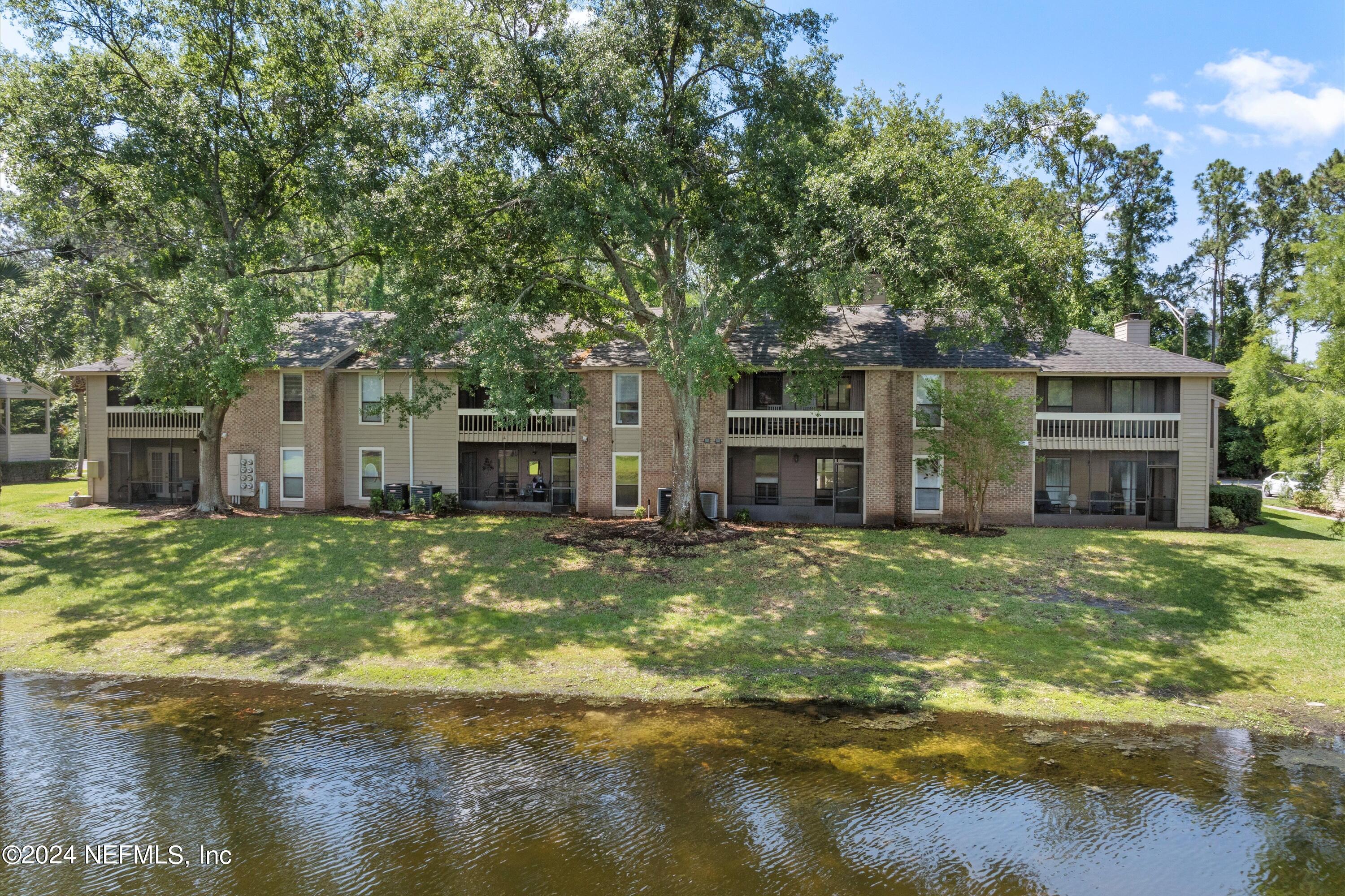 10200 BELLE RIVE Boulevard, 137