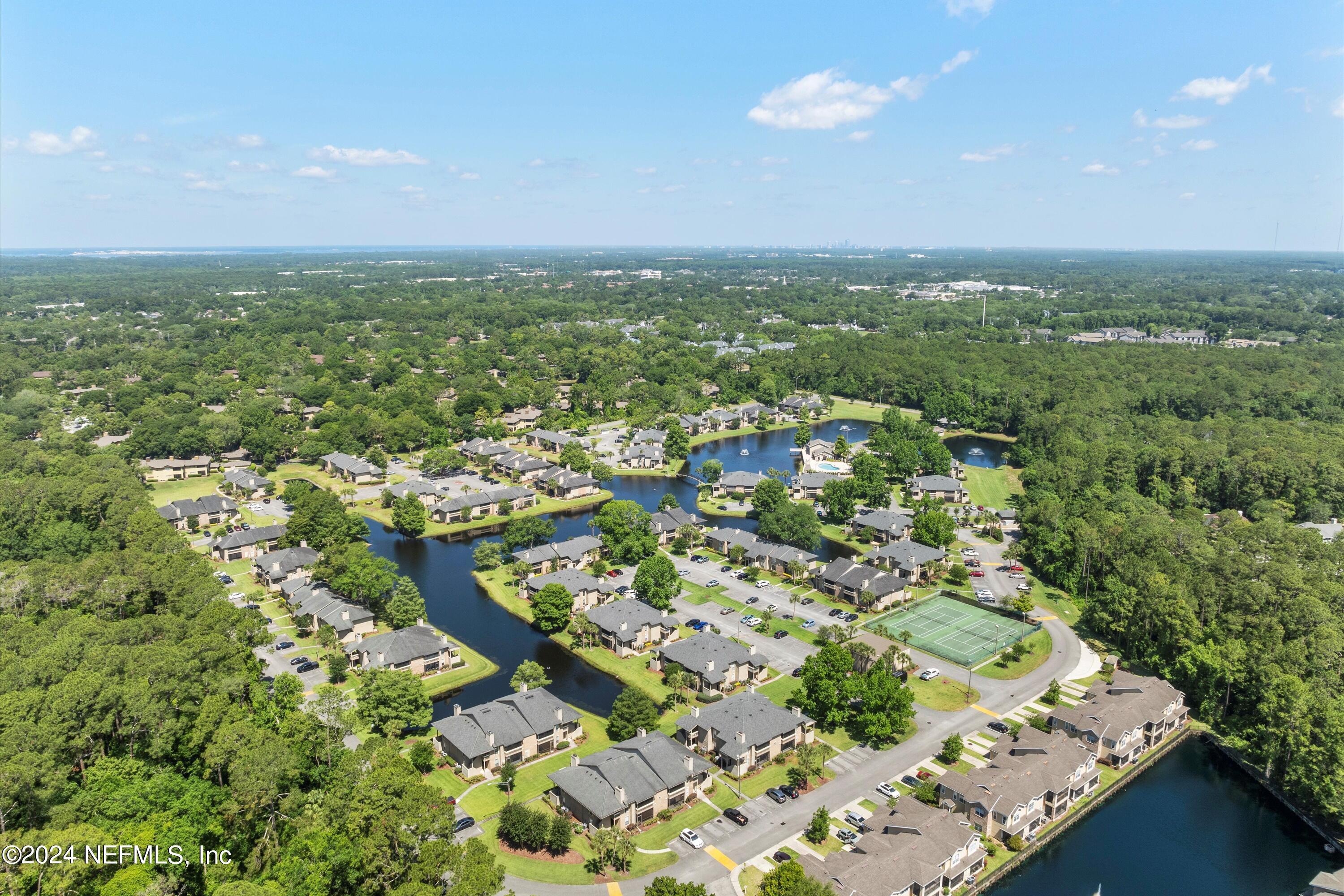 10200 BELLE RIVE Boulevard, 137