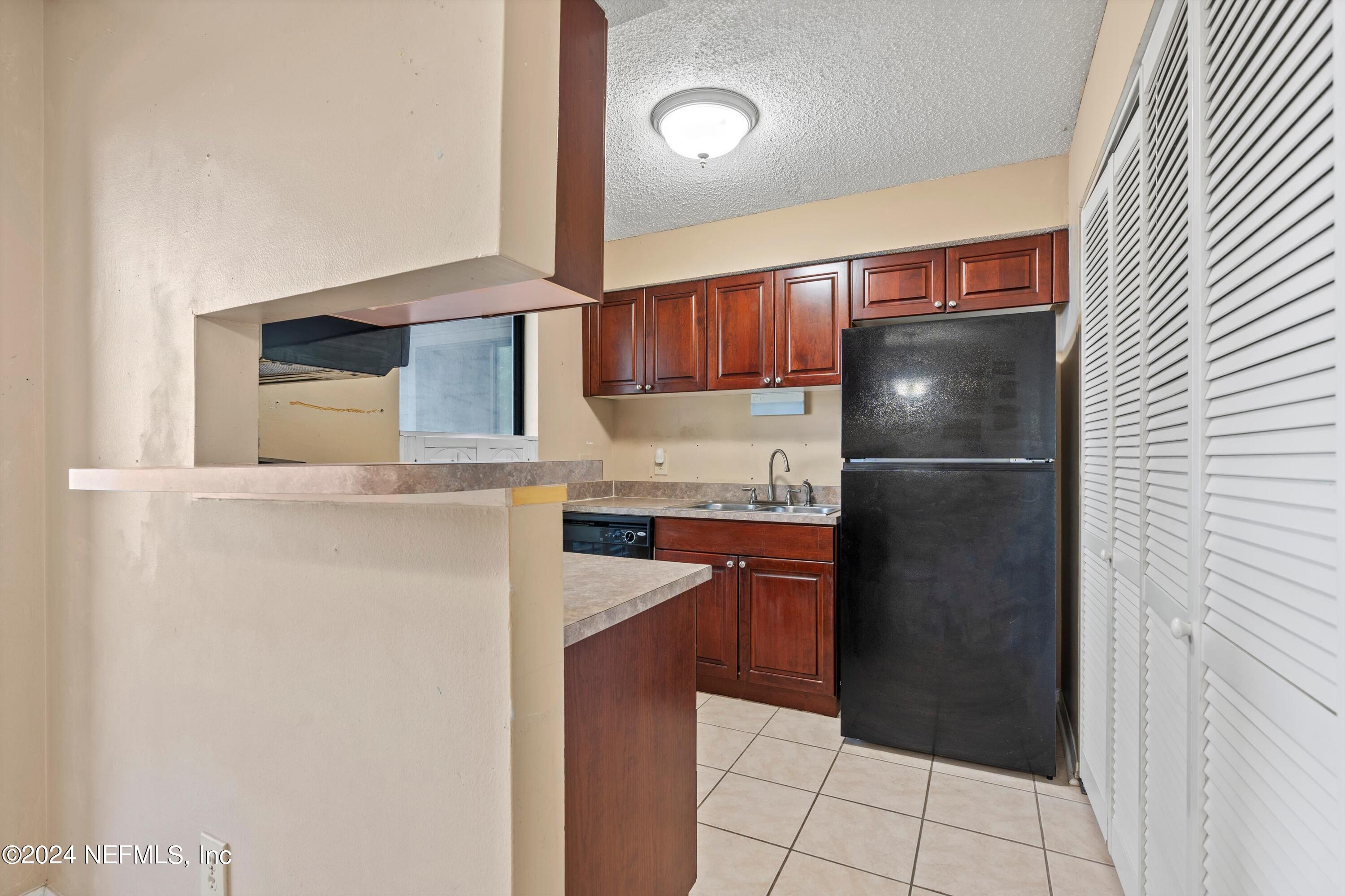 10200 BELLE RIVE Boulevard, 137