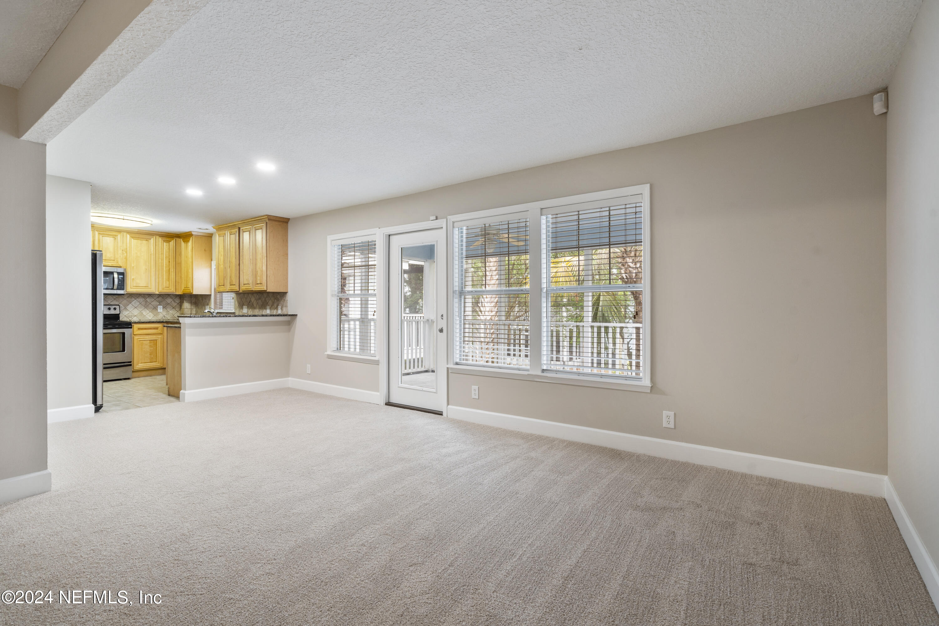 3434 BLANDING Boulevard, 220