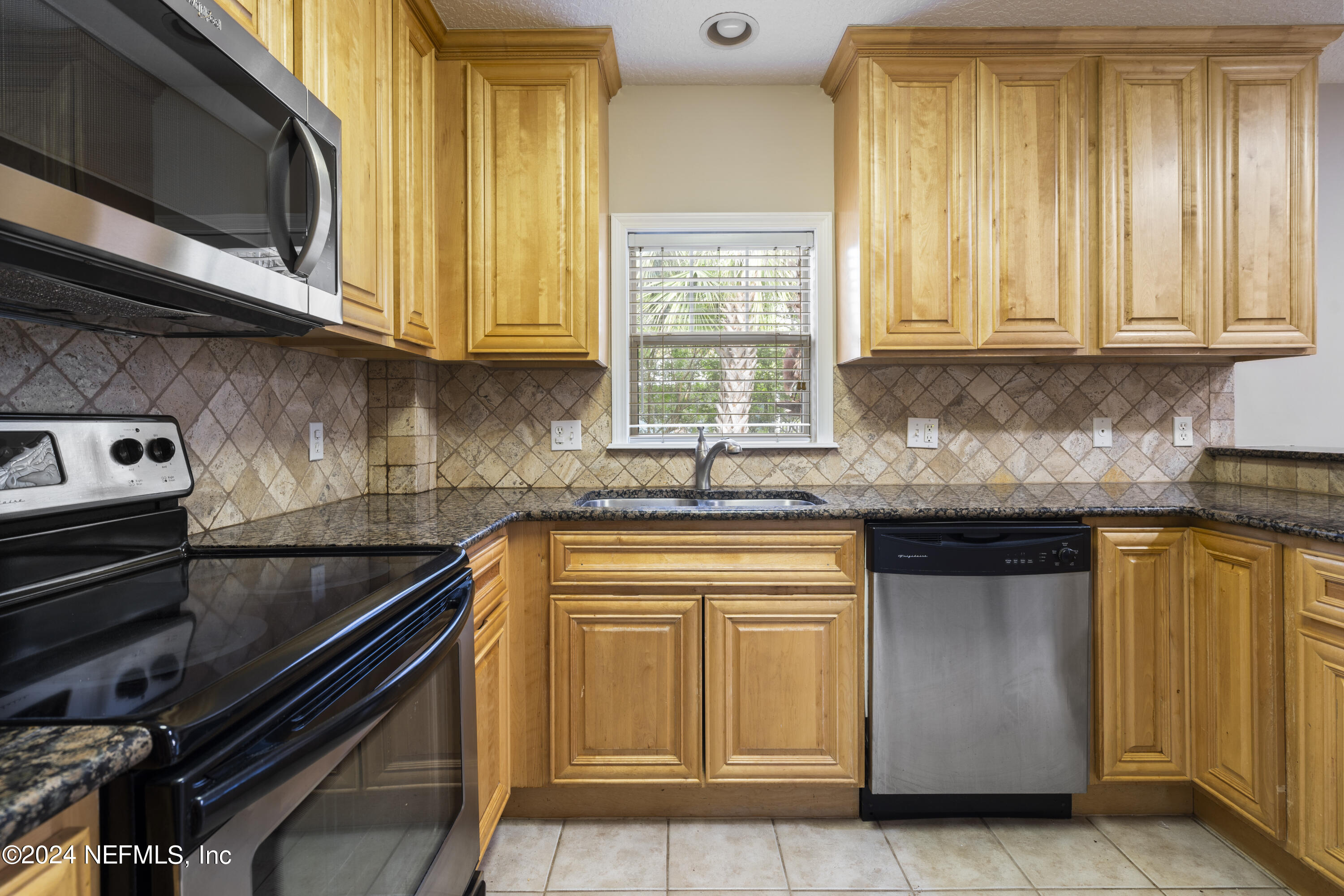 3434 BLANDING Boulevard, 220