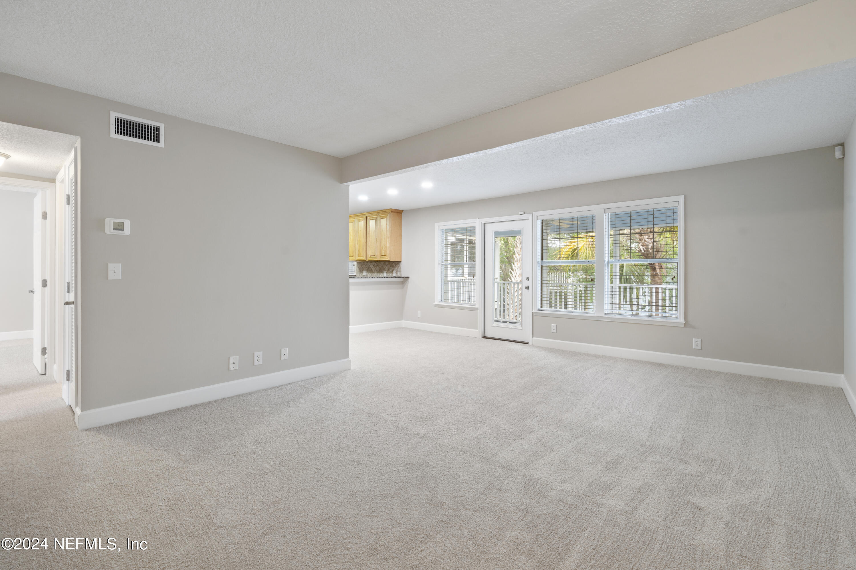 3434 BLANDING Boulevard, 220