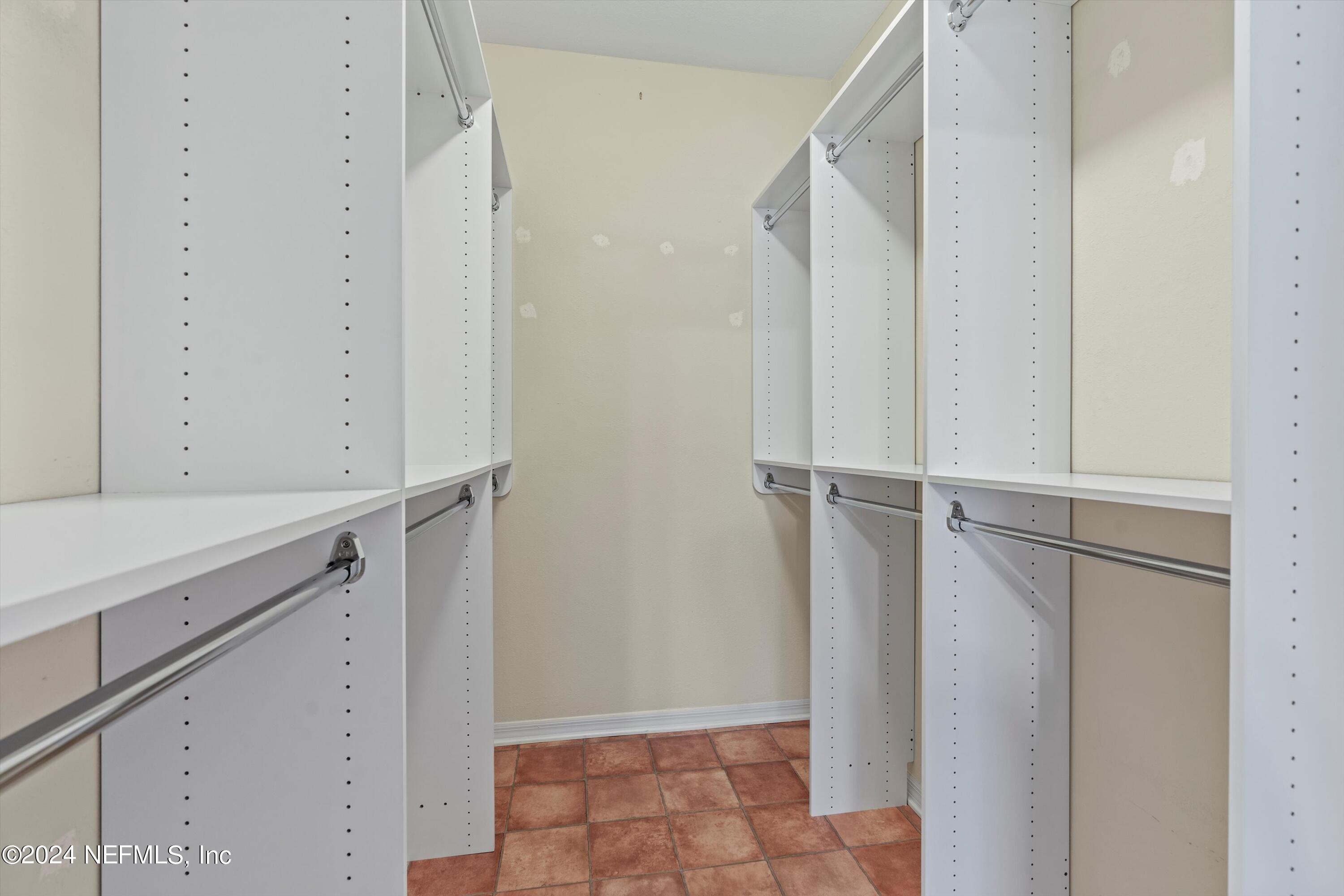 7800 POINT MEADOWS Drive, 312