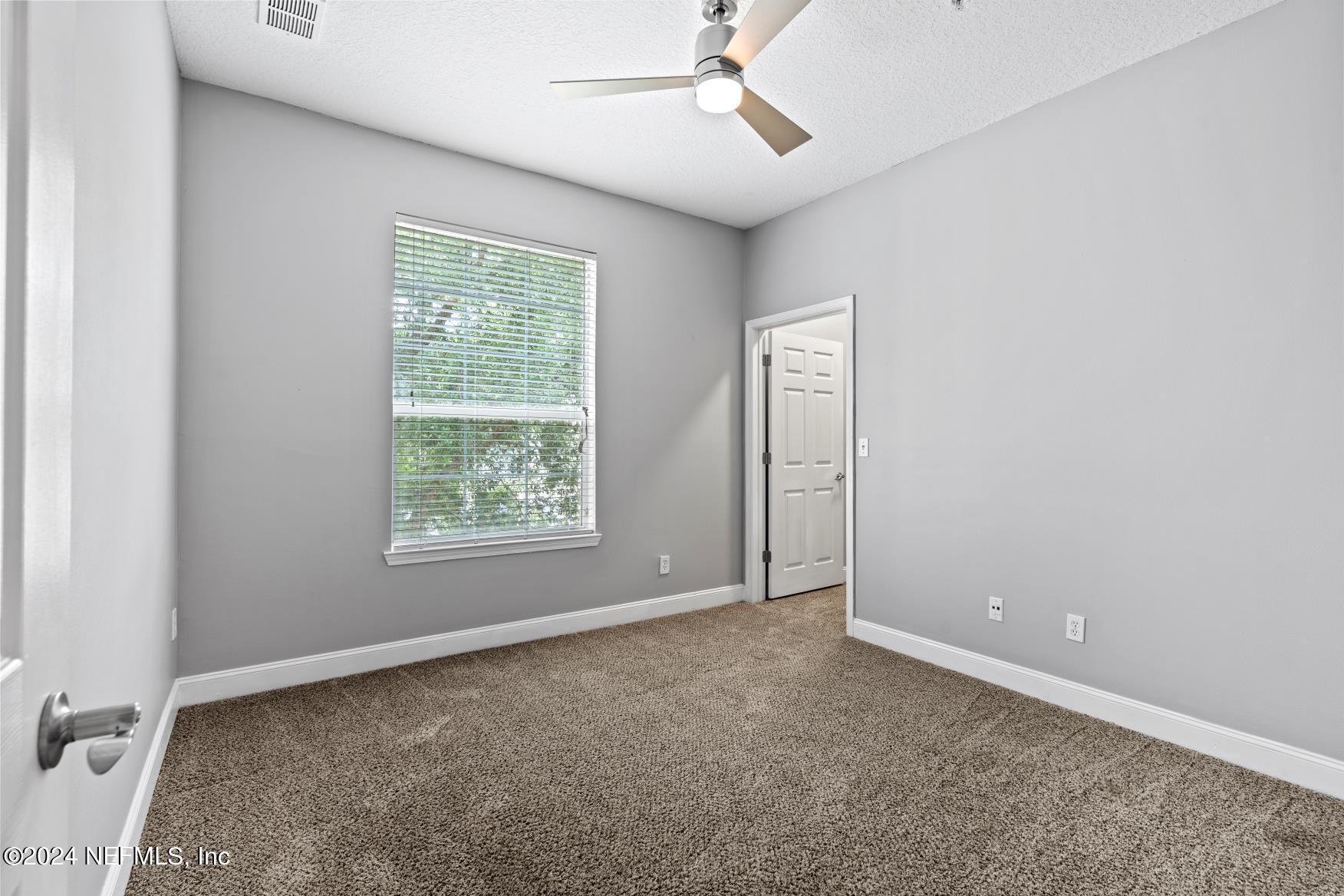 8601 BEACH Boulevard, 1012