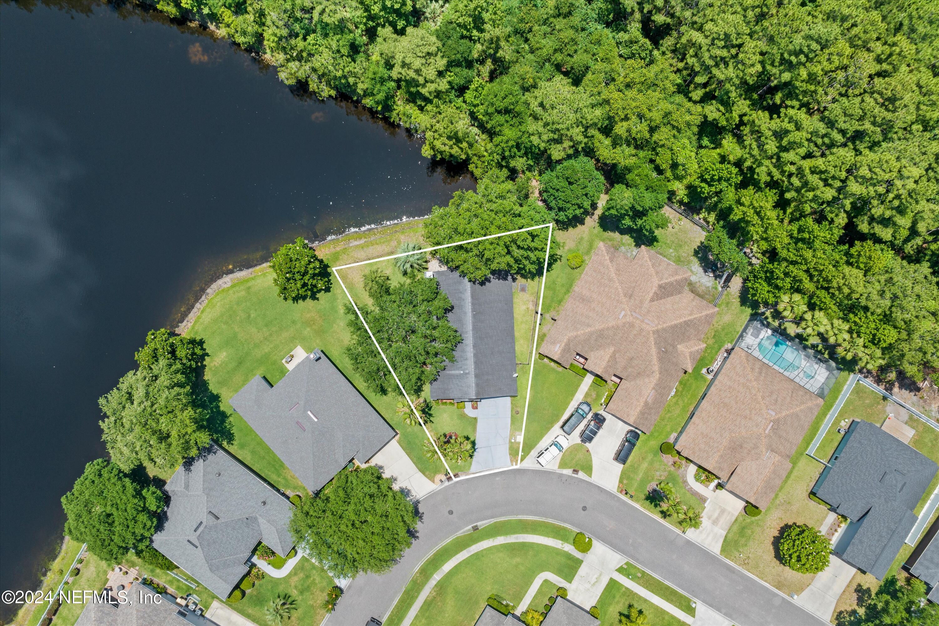 2486 MISTY WATER Drive W