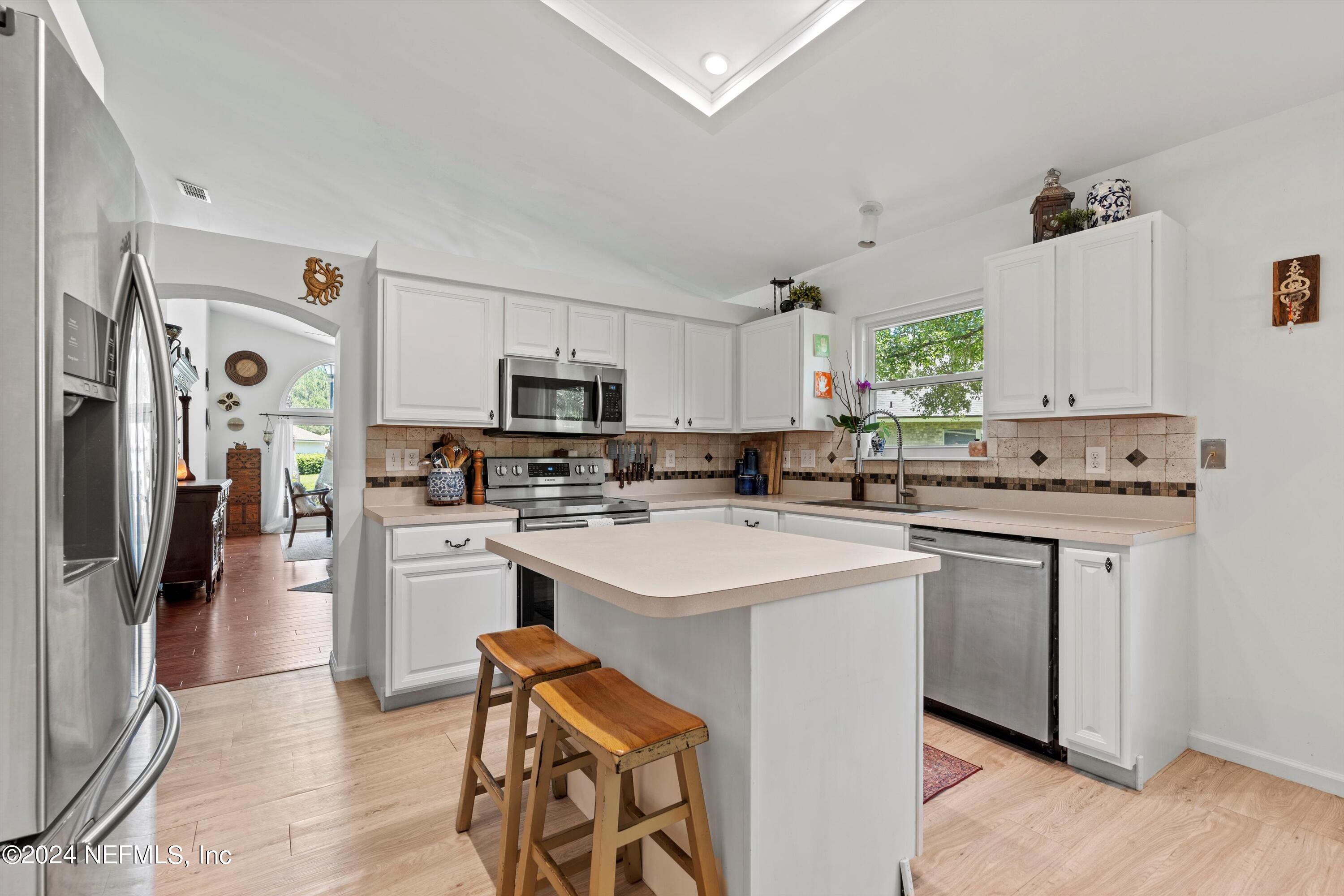 2486 MISTY WATER Drive W