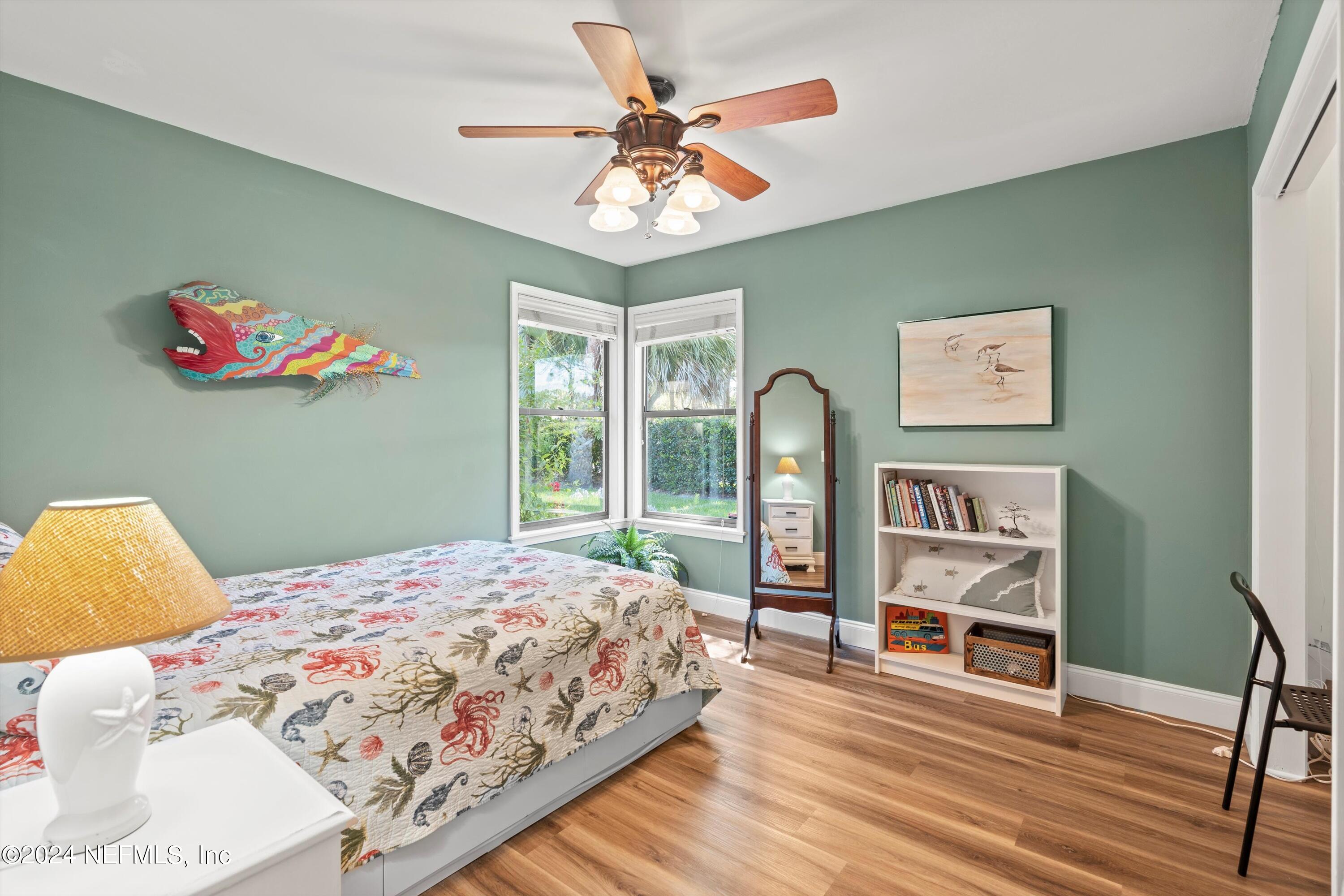 33 WALKERS RIDGE Court