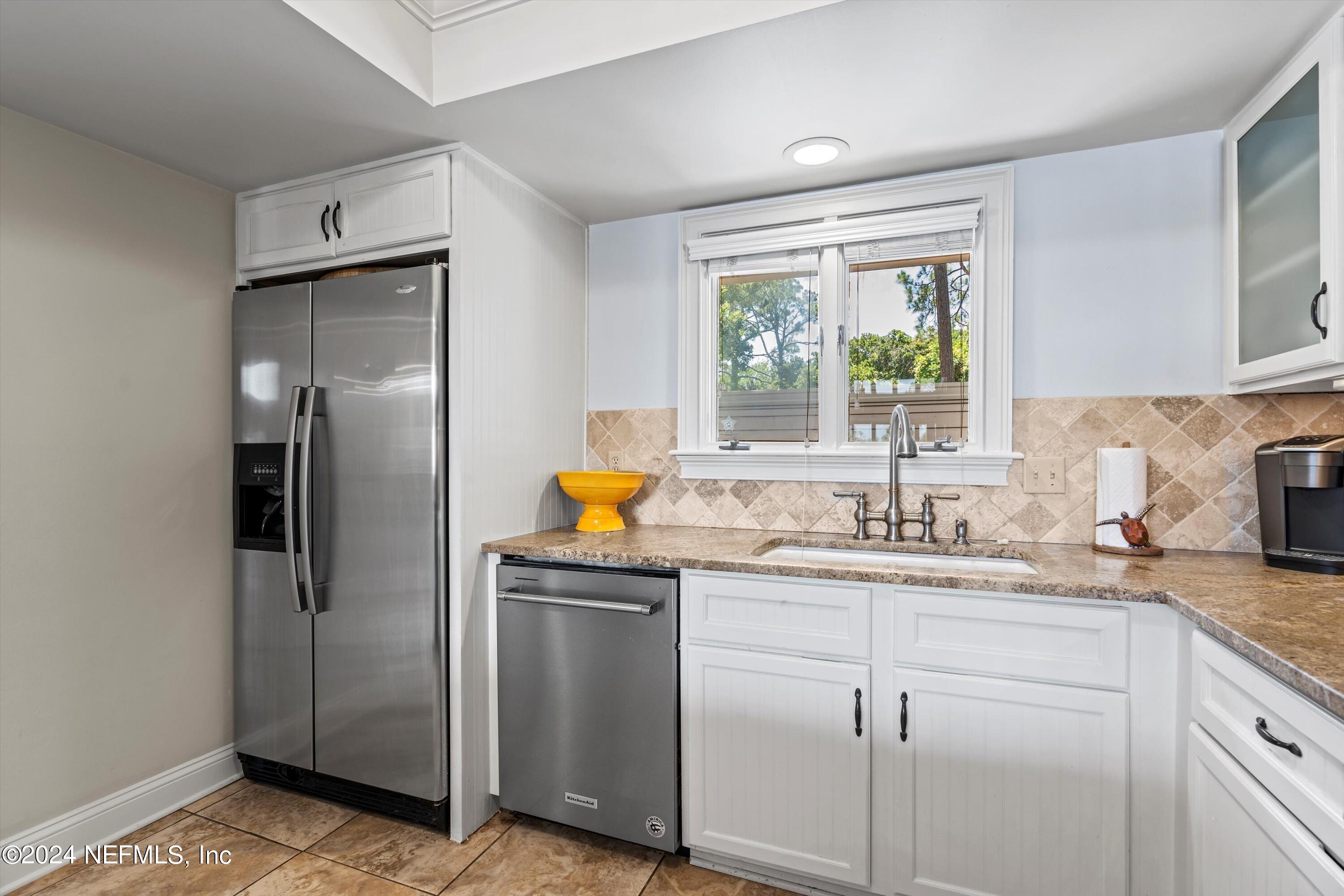 78 FISHERMANS COVE Road