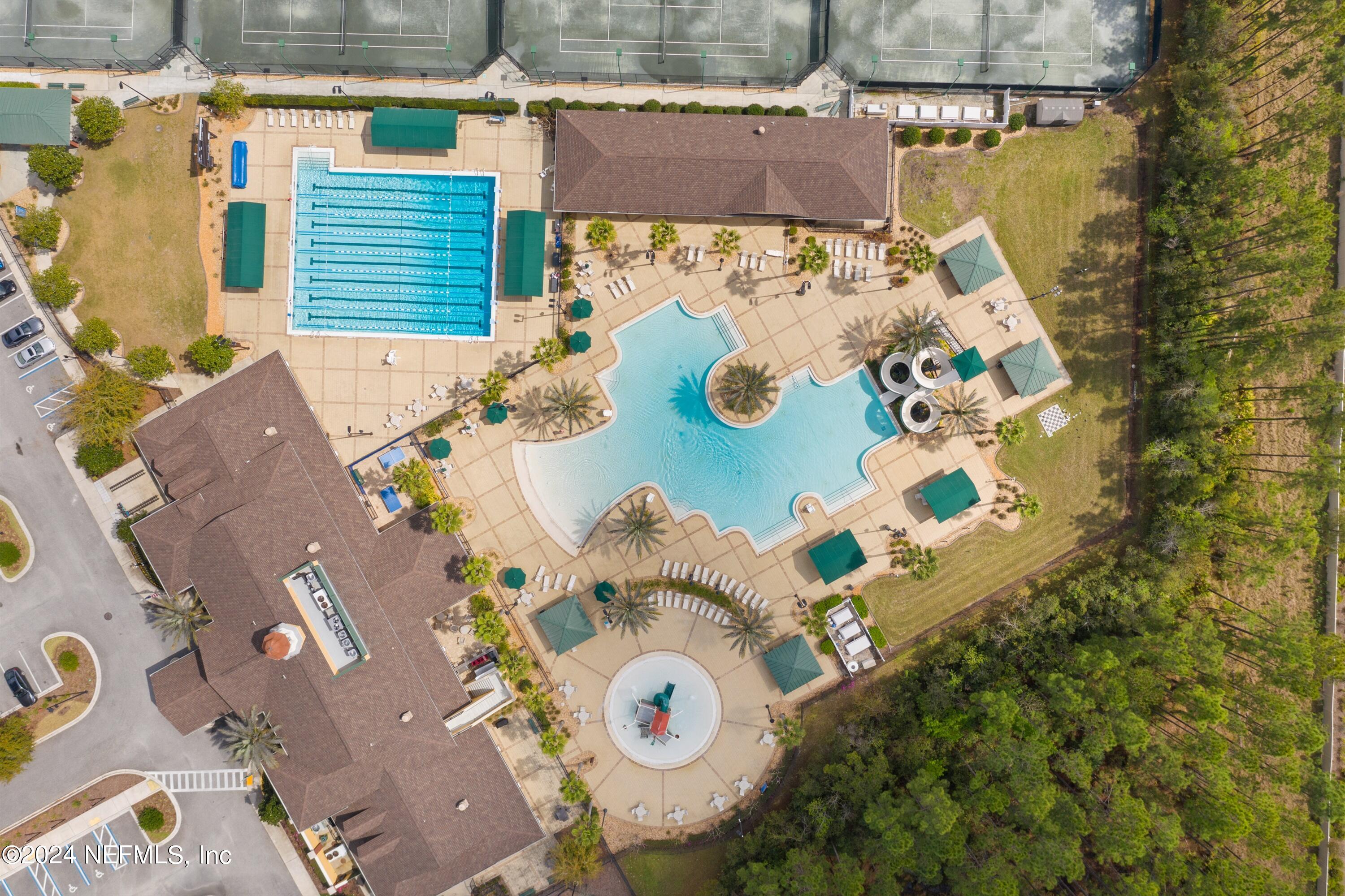 1009 FLORA PARKE Drive