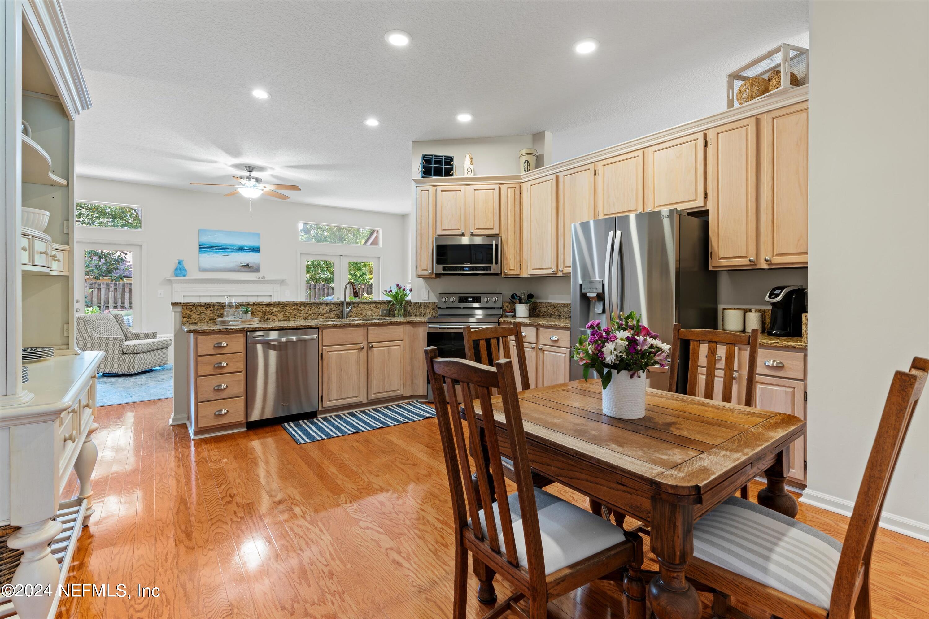 1009 FLORA PARKE Drive