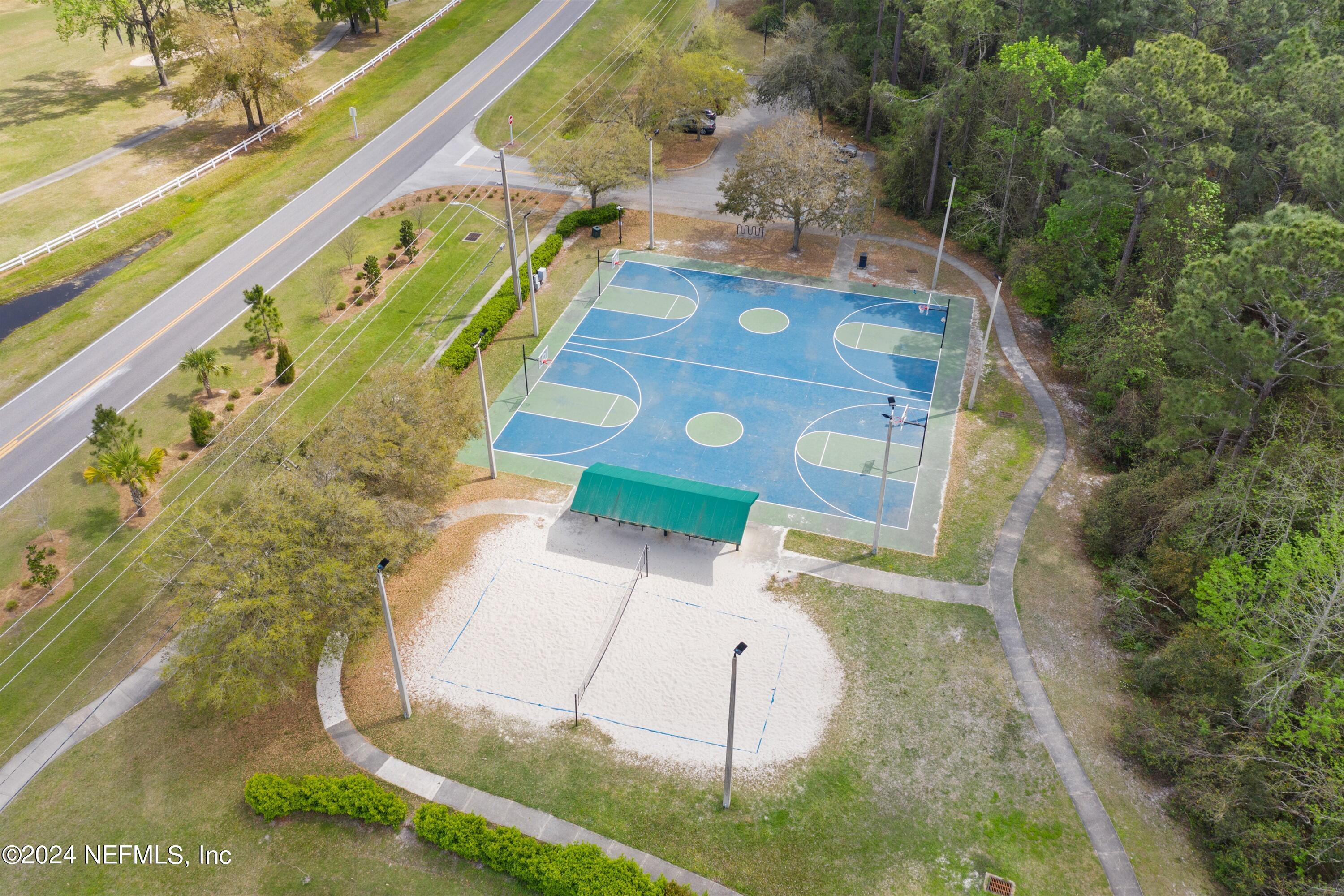 1009 FLORA PARKE Drive