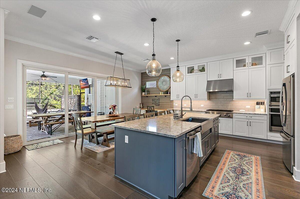 187 PARK FOREST Drive