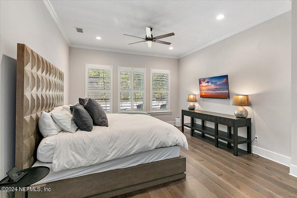 187 PARK FOREST Drive