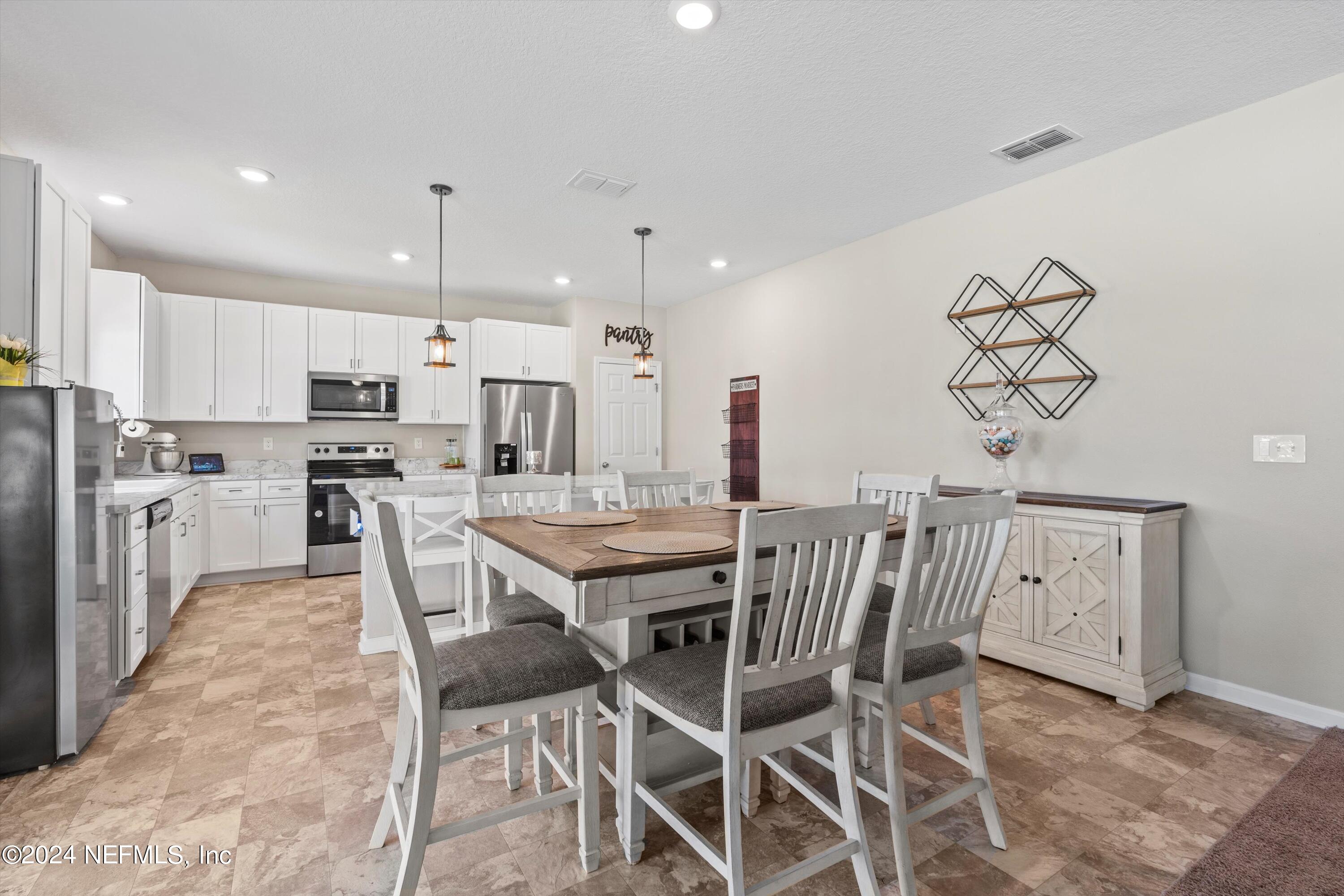 3465 VILLAGE PARK Drive