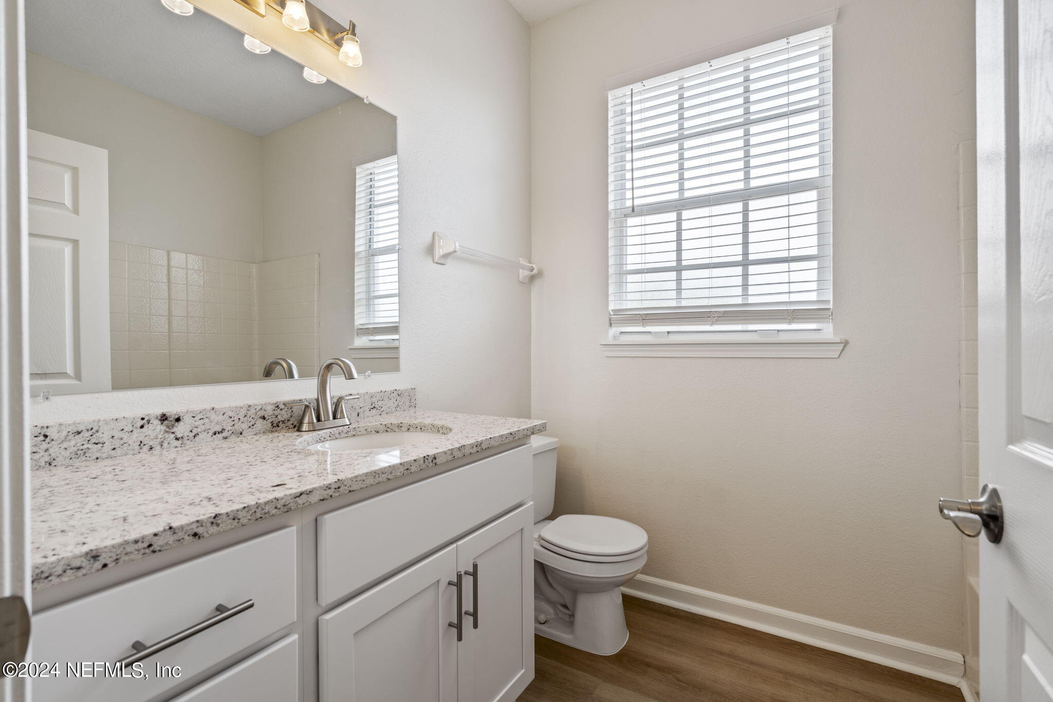 10550 BAYMEADOWS Road, 726