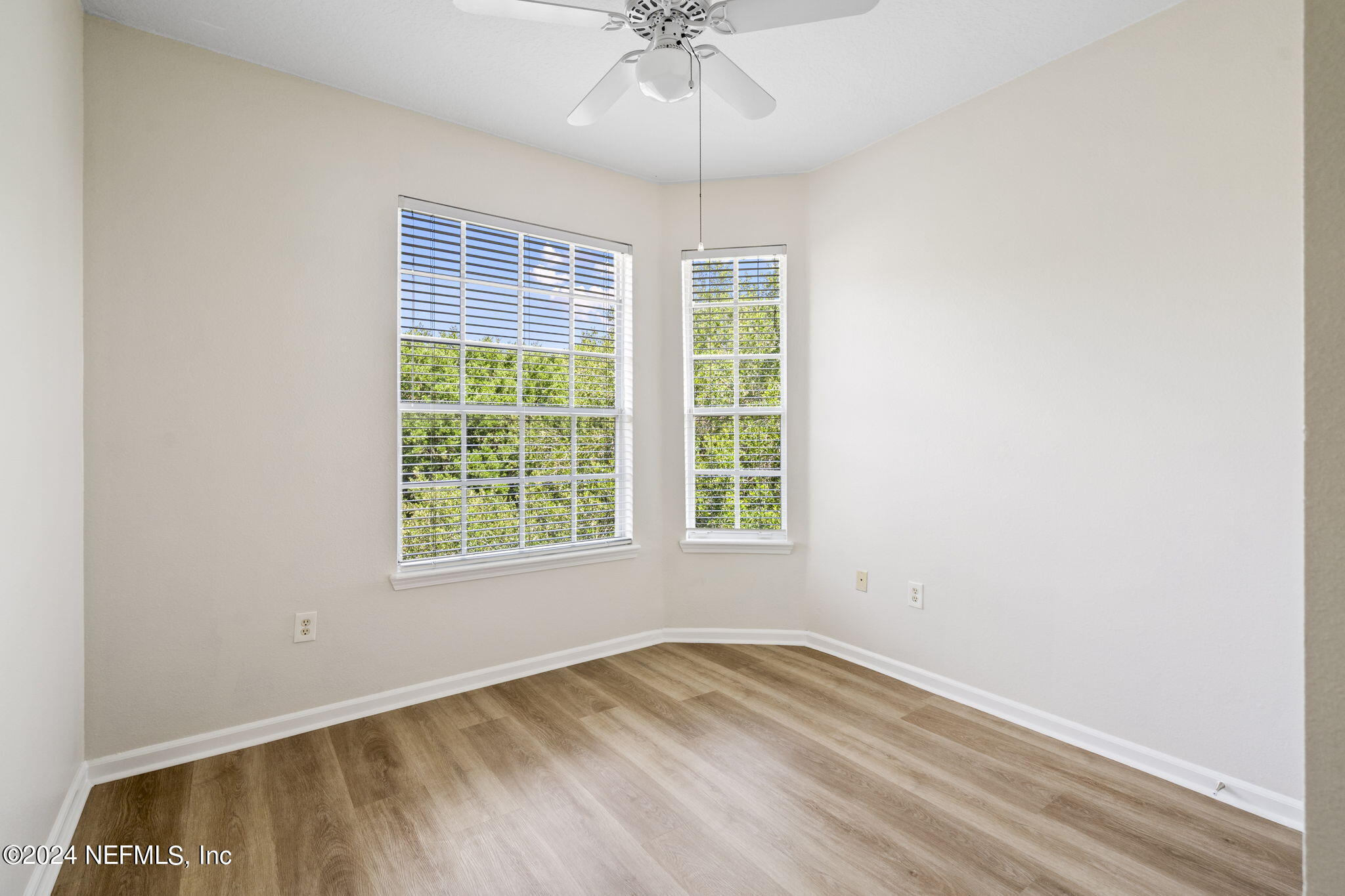 10550 BAYMEADOWS Road, 726