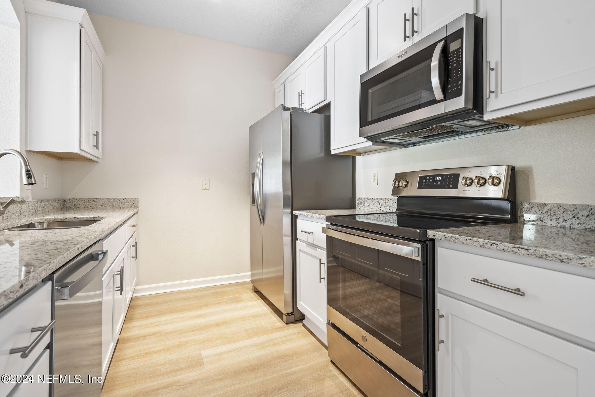 10550 BAYMEADOWS Road, 726