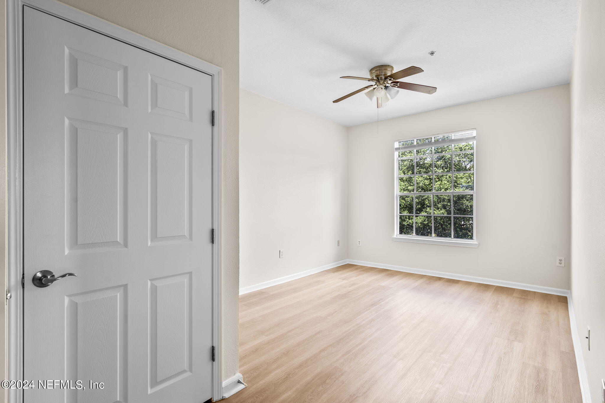 10550 BAYMEADOWS Road, 726