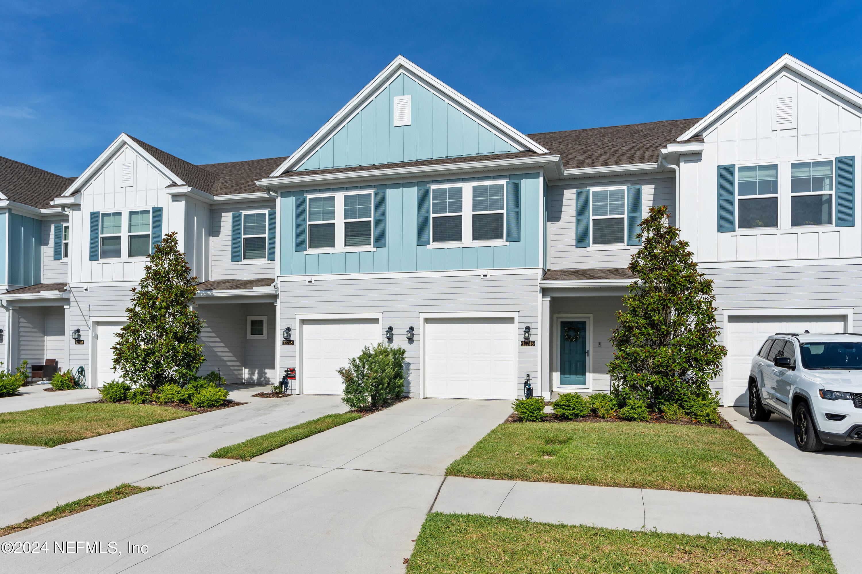 12746 JOSSLYN Lane
