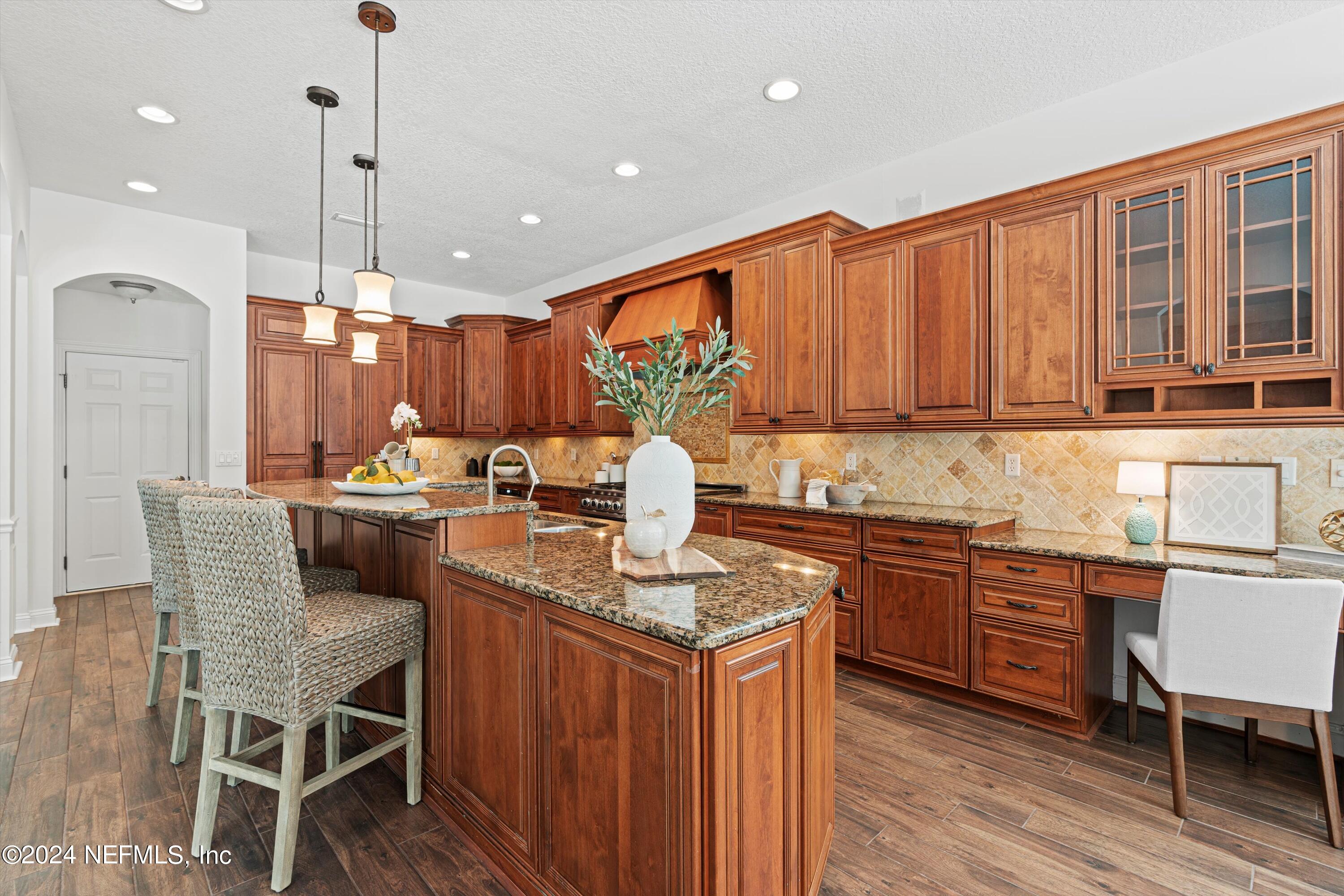 700 TRANQUILITY Cove