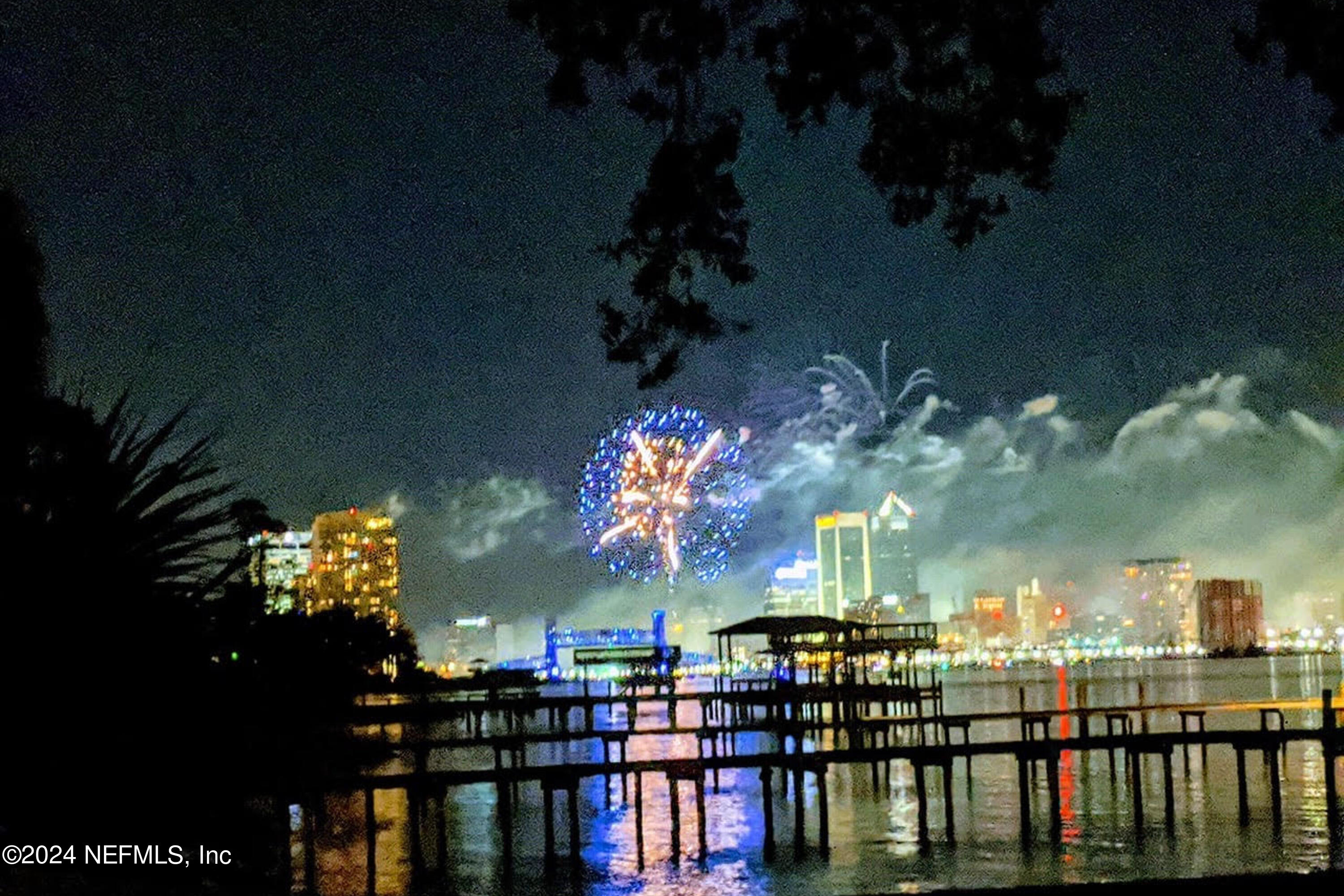 1351 HOLMESDALE Road