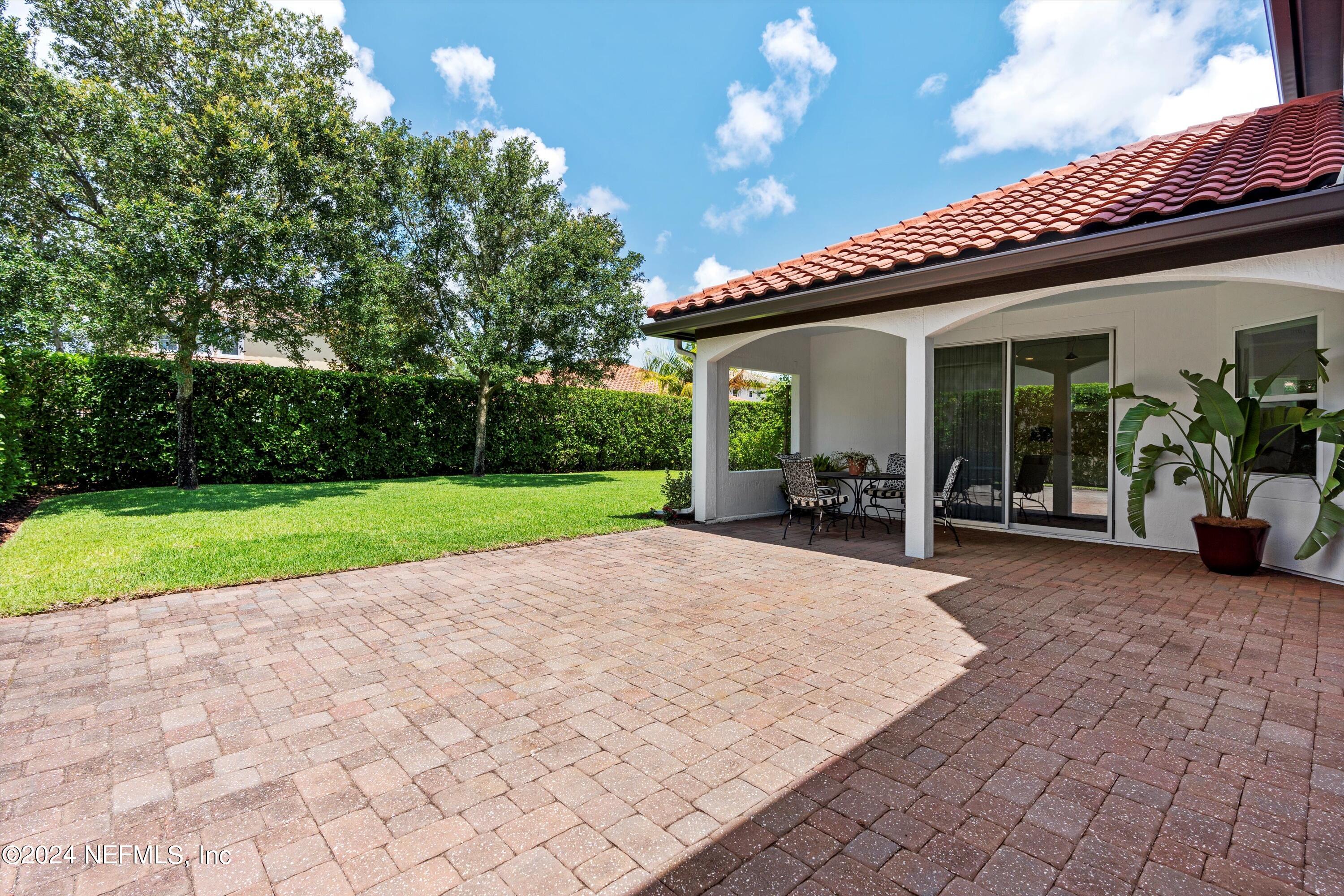 3842 VALVERDE Circle